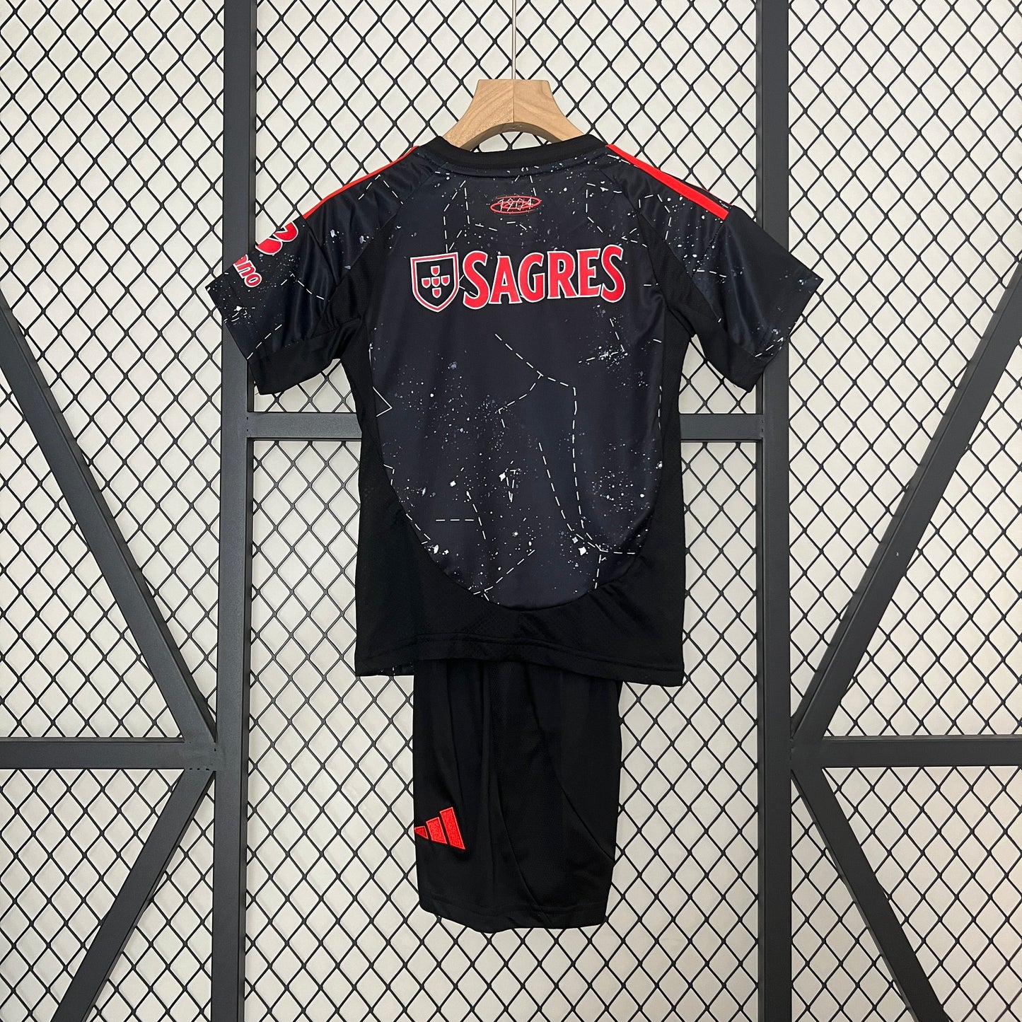 Kit Infantil Benfica 24/25 - Reserva