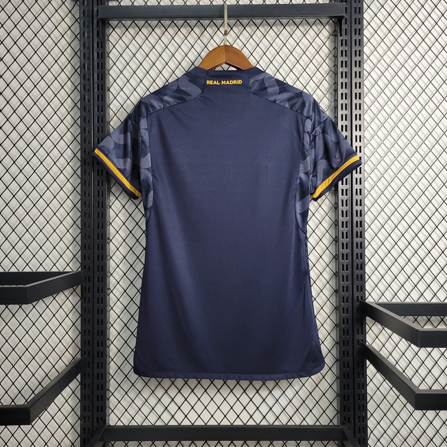 Camisa Real Madrid Reserva 23/24 - Versão Feminina