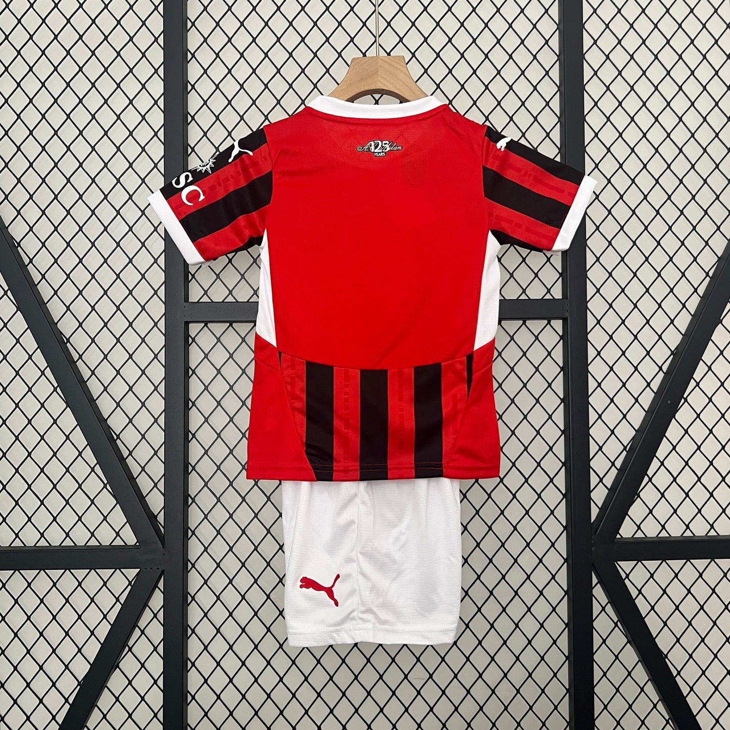 Kit Infantil Milan Titular 24/25