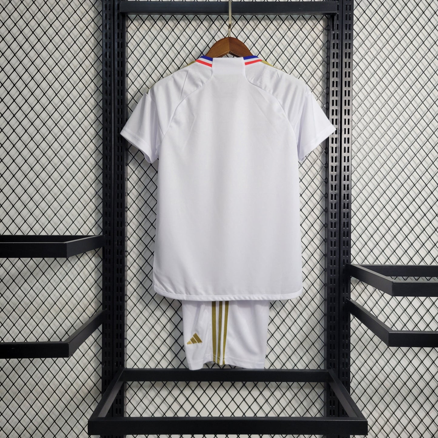 Kit Infantil Lyon 1 23/24