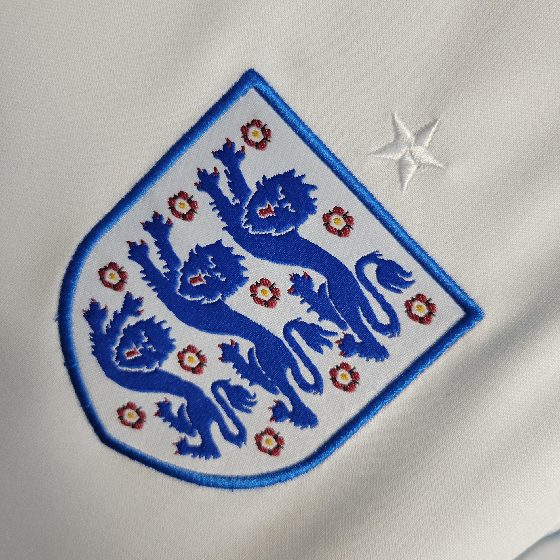 Camisa Inglaterra Titular 22/23 - Versão Torcedor - Boutique do Boleiro