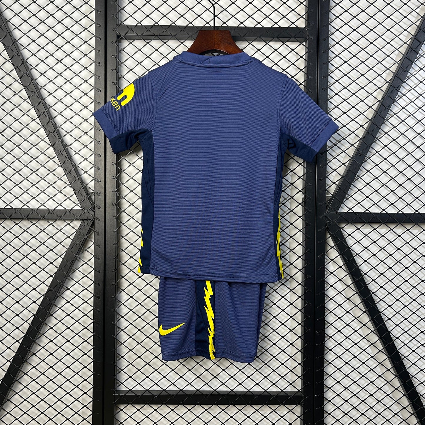 Kit Infantil Atlético de Madrid Reserva 25/26