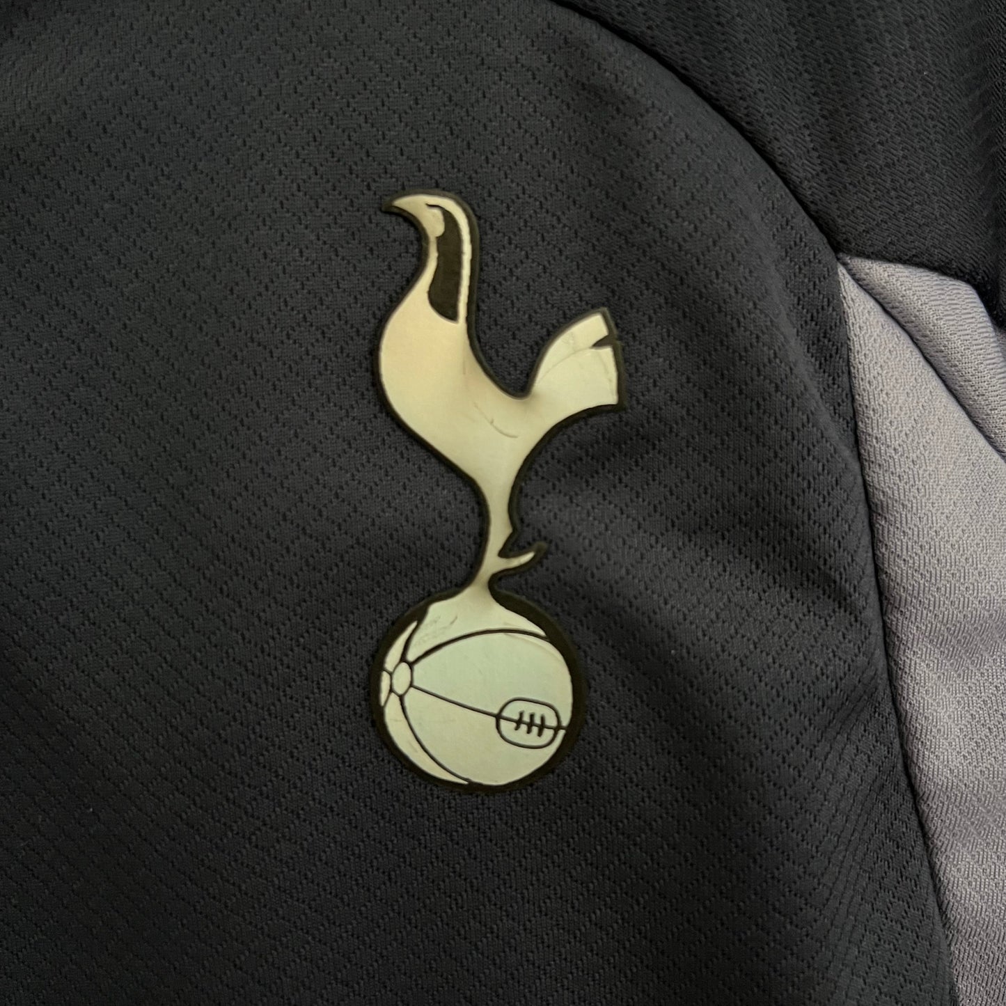 Kit Infantil Tottenham 2 23/24