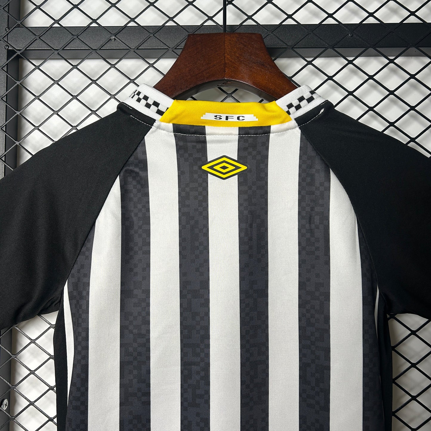 Kit Infantil Santos Reserva 25/26