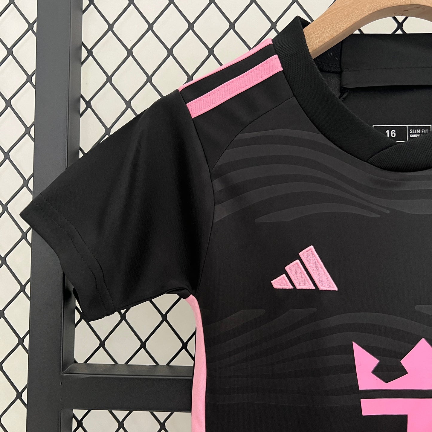 Kit infantil Miami Reserva 24/25