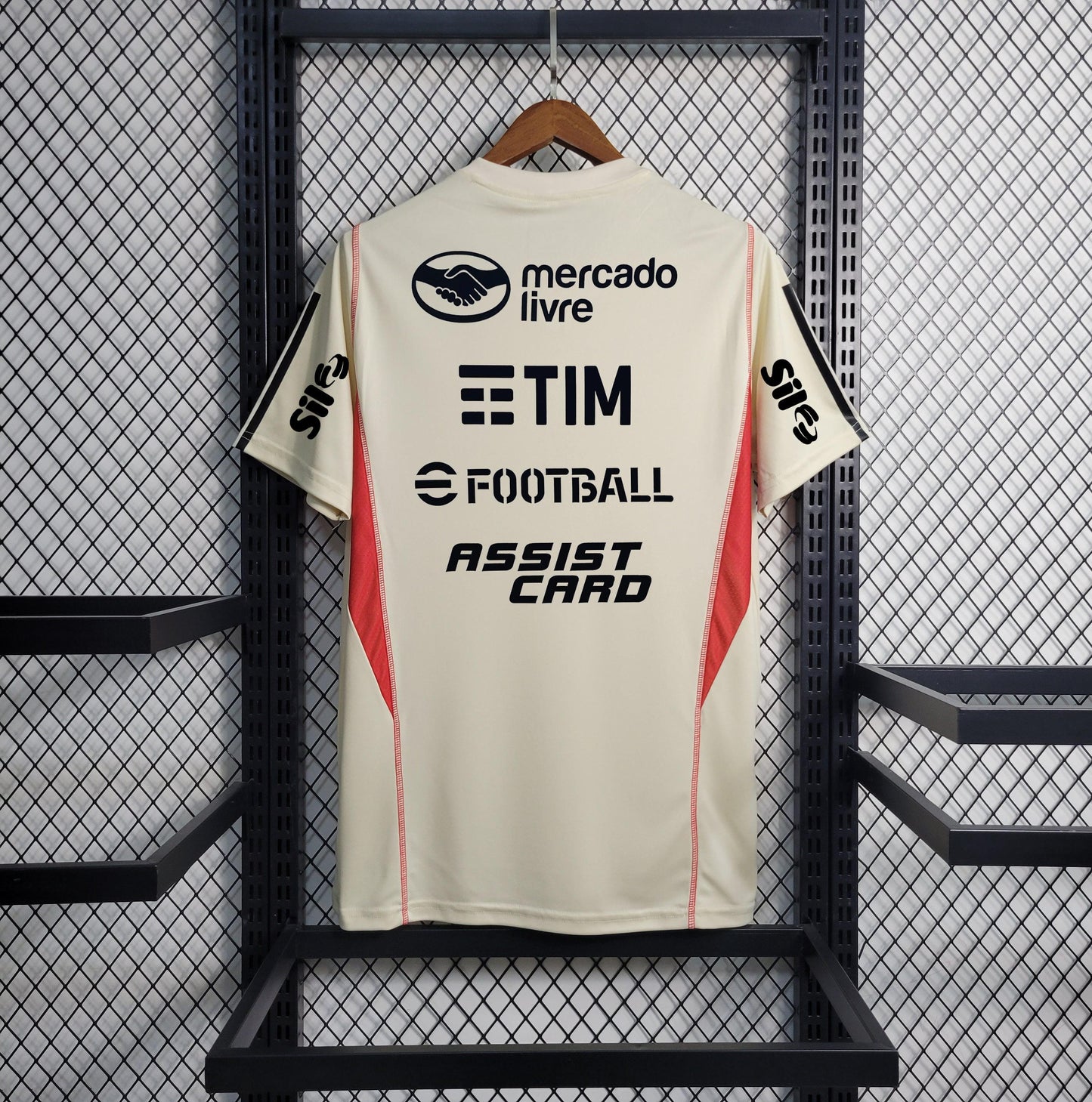 Camisa Flamengo Treino Branca + Patrocínios 23/24 - Versão Torcedor - Boutique do Boleiro