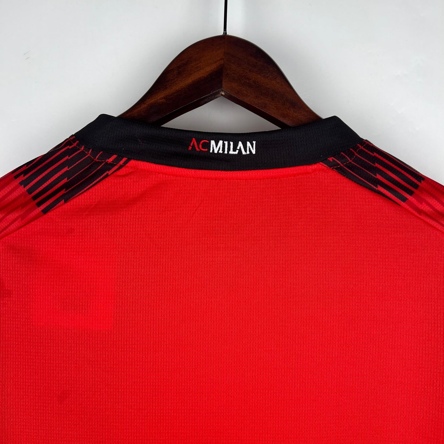 Camisa Milan Titular 23/24 - Versão Torcedor