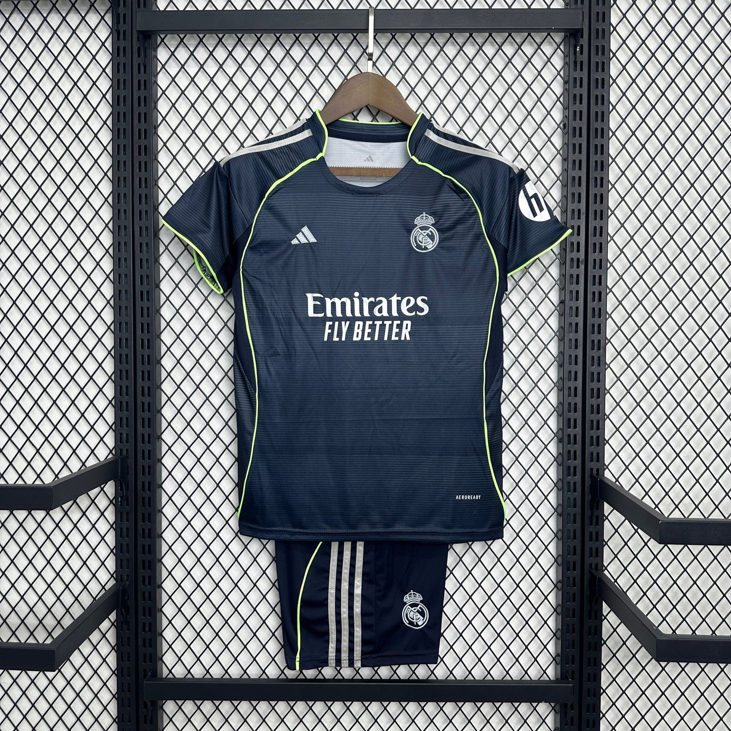 Kit Infantil Real Madrid Reserva 25/26