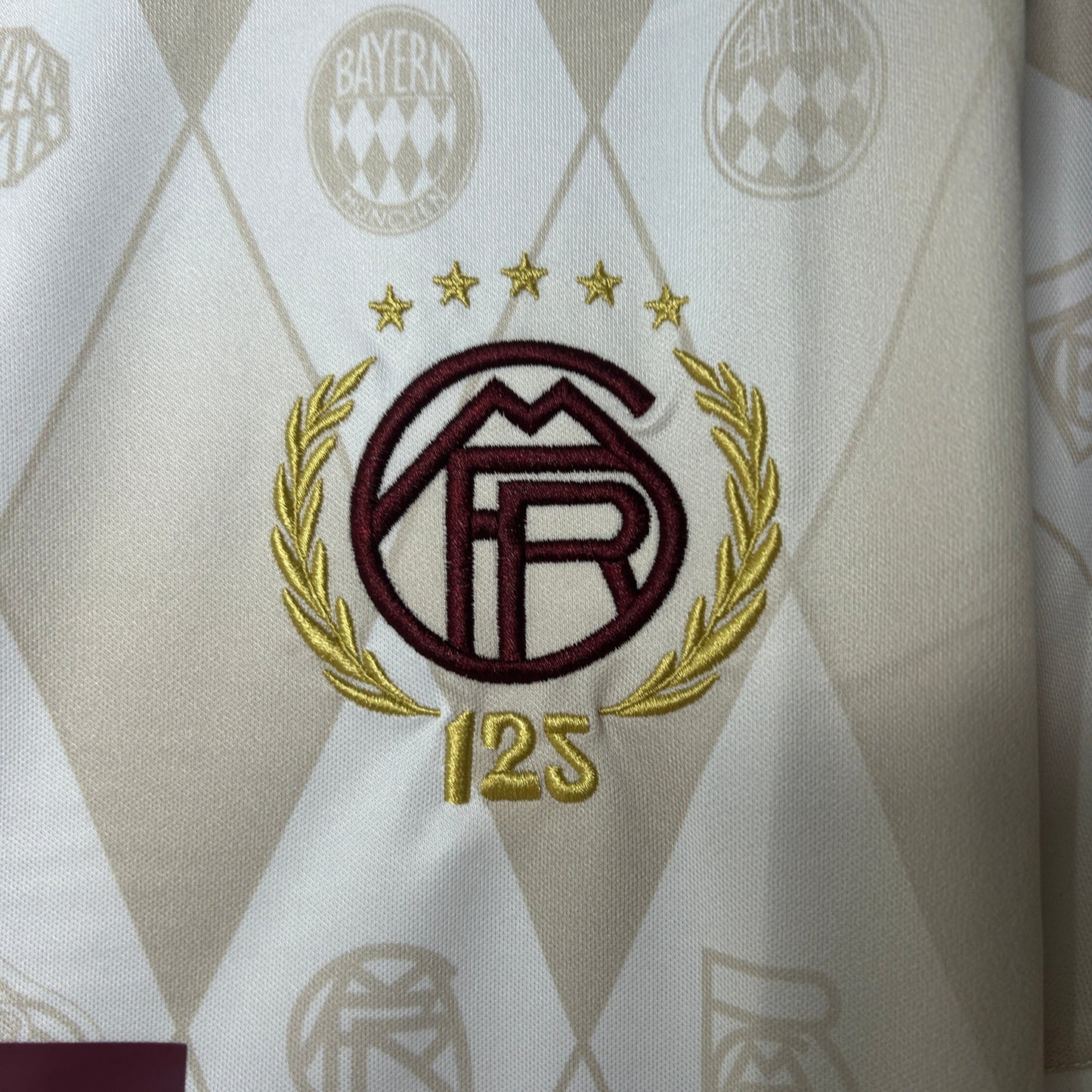 Camisa Bayern Munich Edição Especial 25/26 -  Versão Torcedor