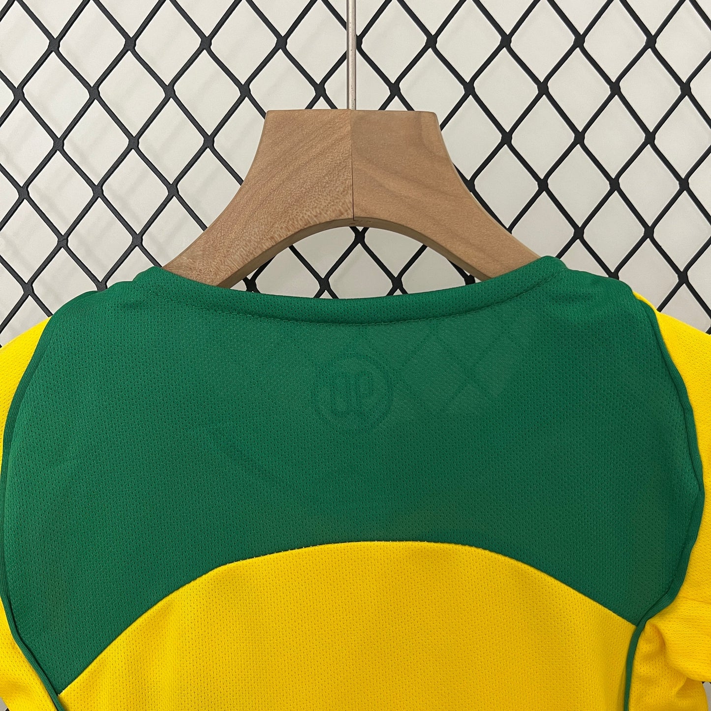 Kit Infantil Seleção Titular 2004 - Versão retro