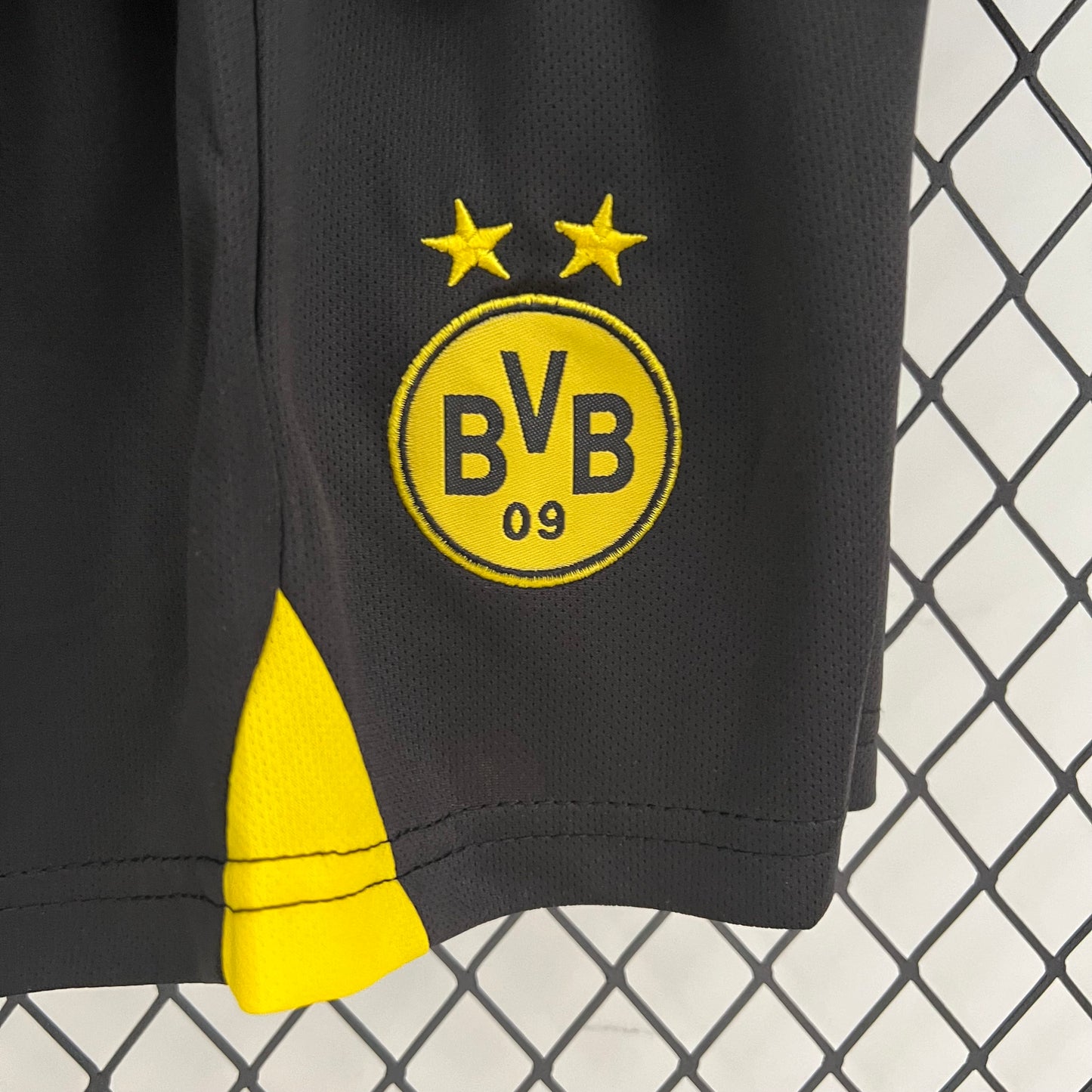 Kit Infantil Borússia Dortmund  2 23/24