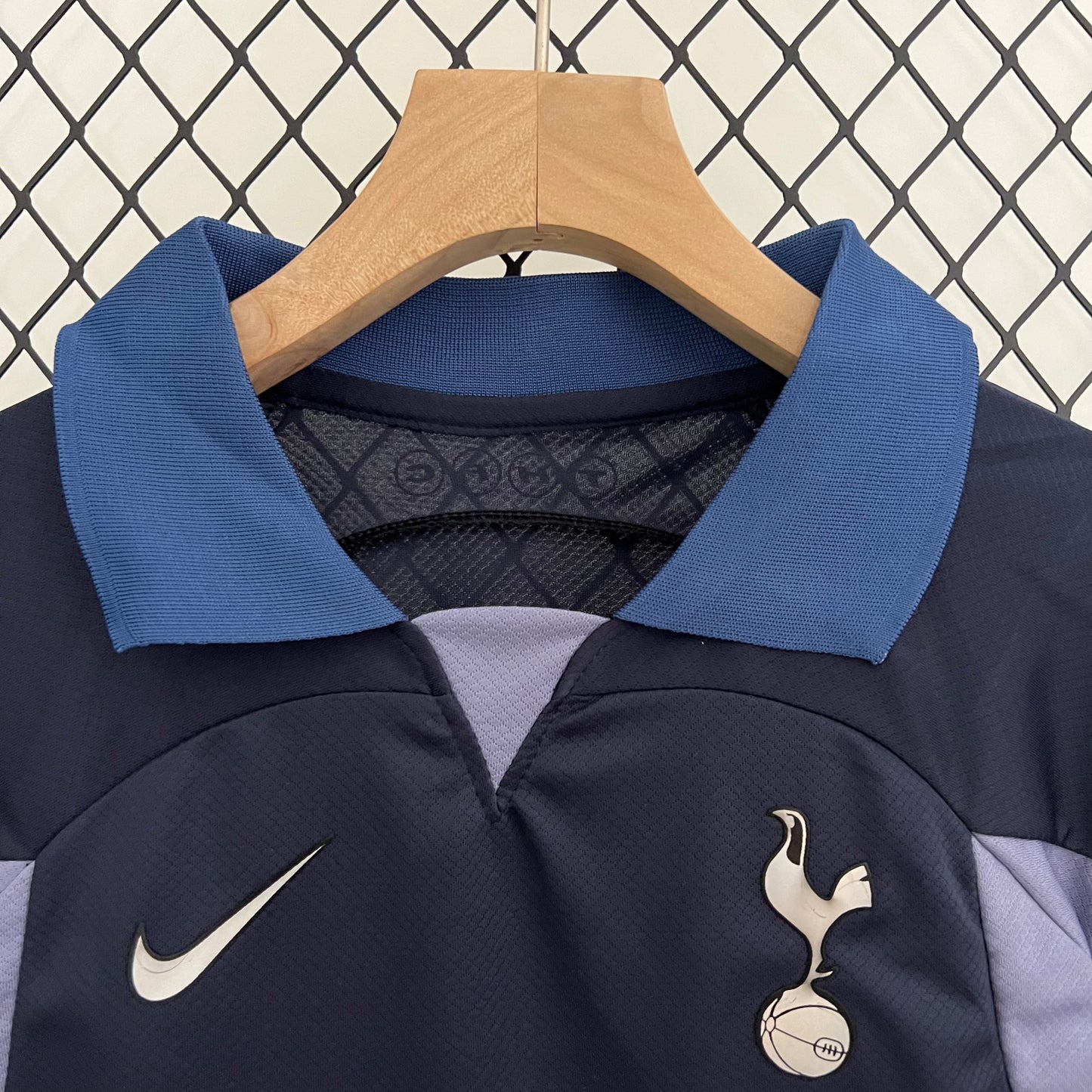 Kit Infantil Tottenham 2 23/24