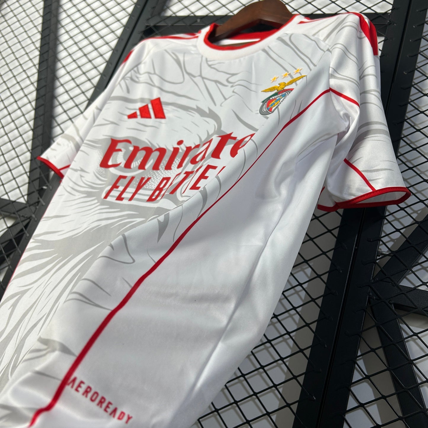 Camisa Benfica Edição Especial 25/26 - Versão Torcedor