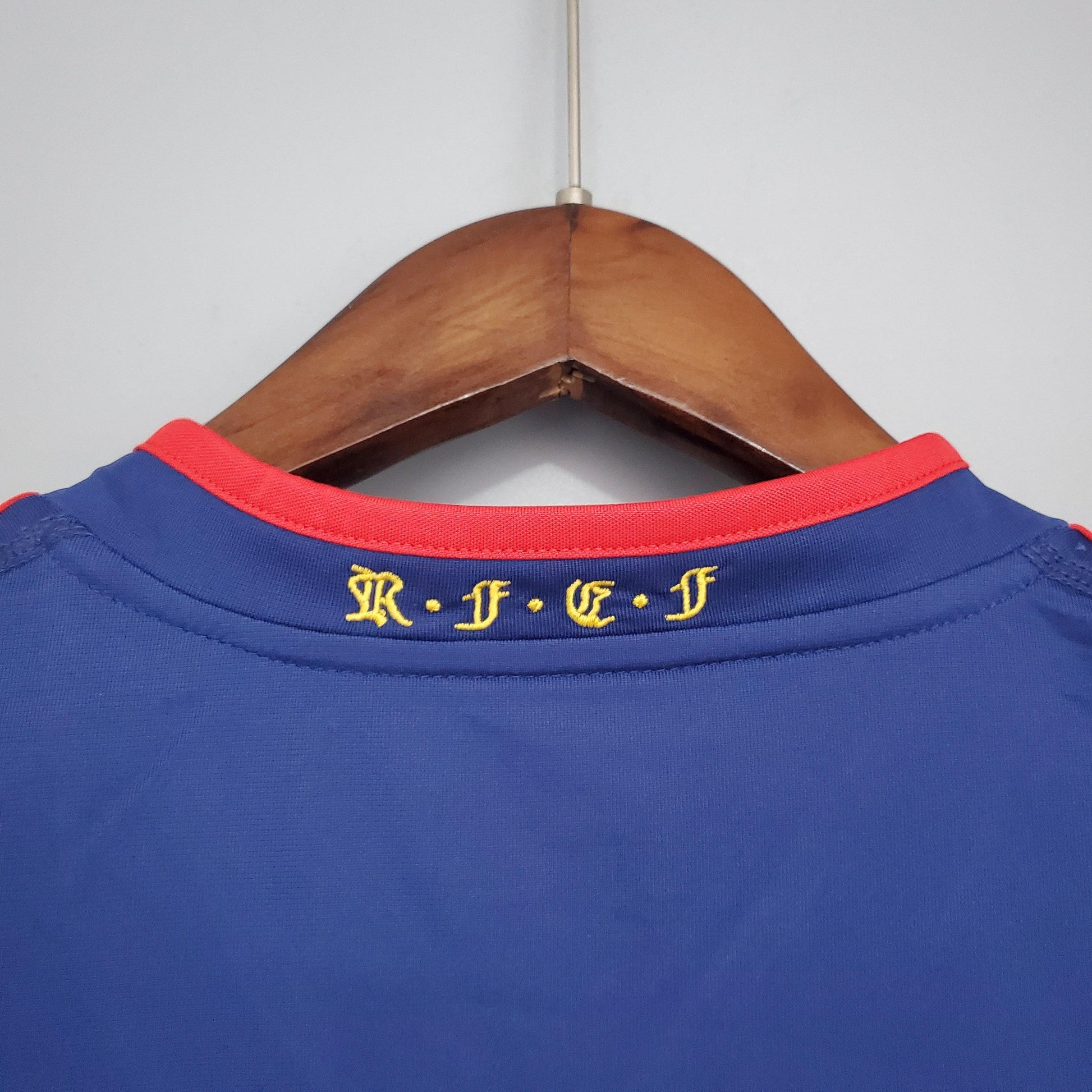 Camisa Espanha Reserva 2010 - Versão Retro - Boutique do Boleiro