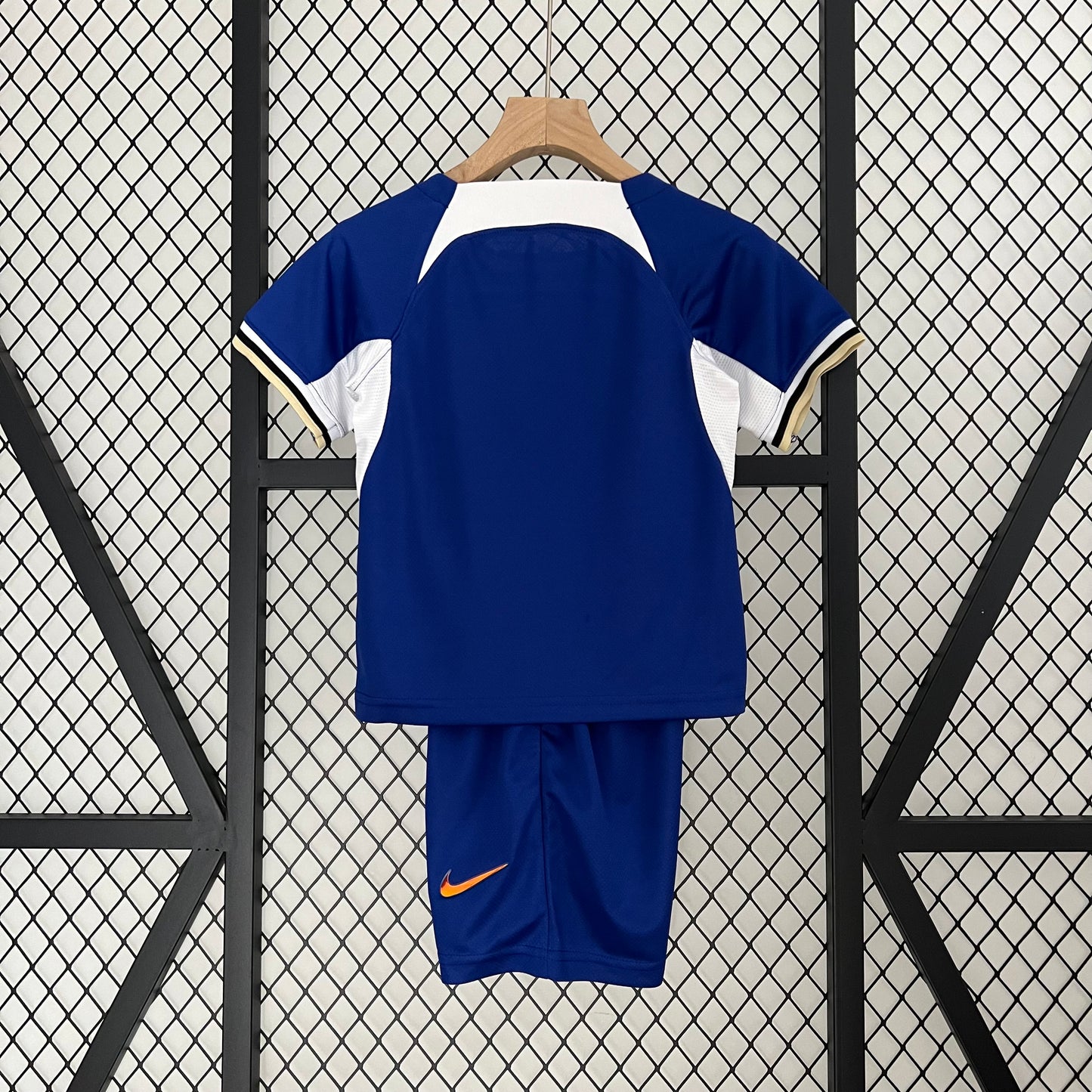 Kit Infantil Chelsea 1 23/24