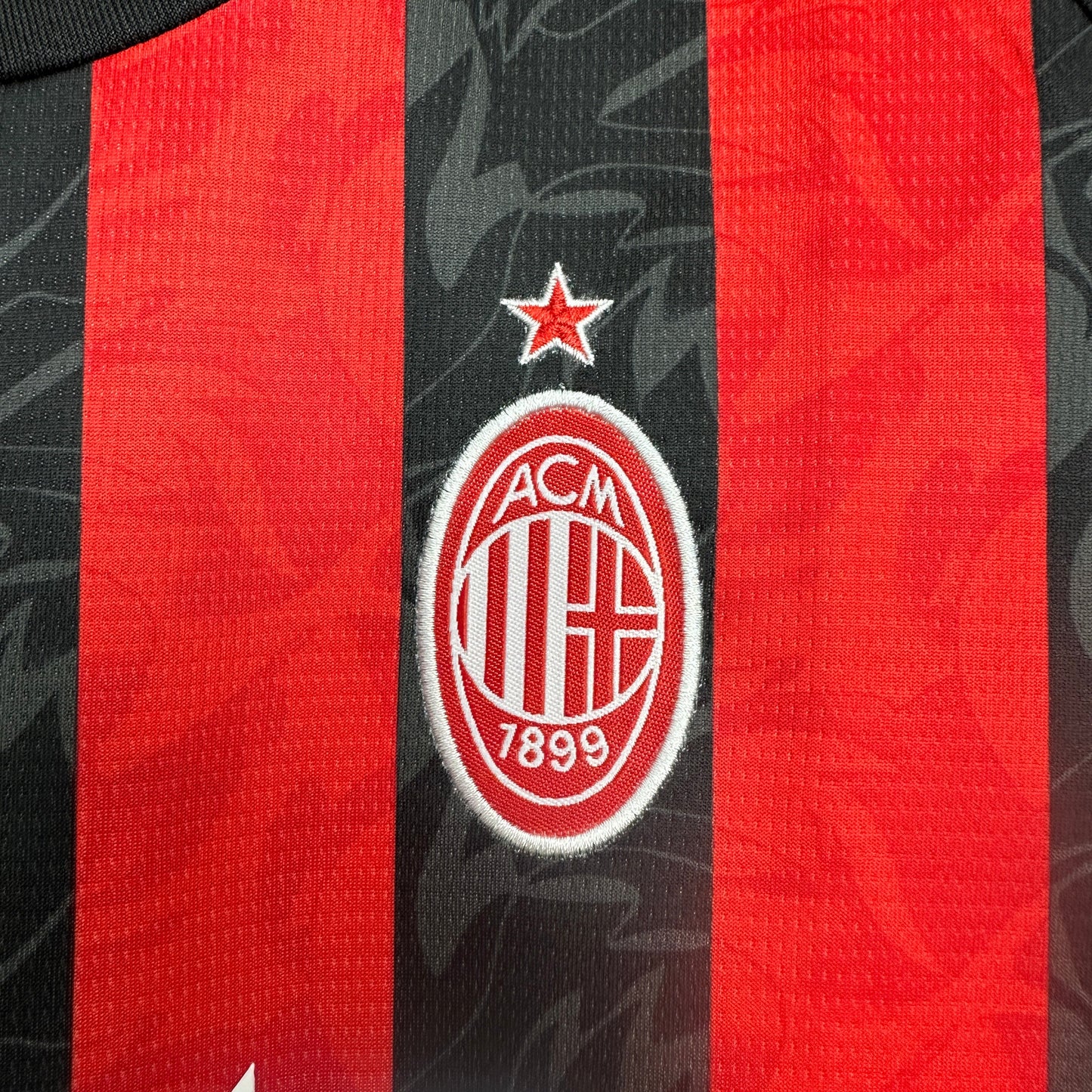 Kit Infantil Milan Titular 25/26