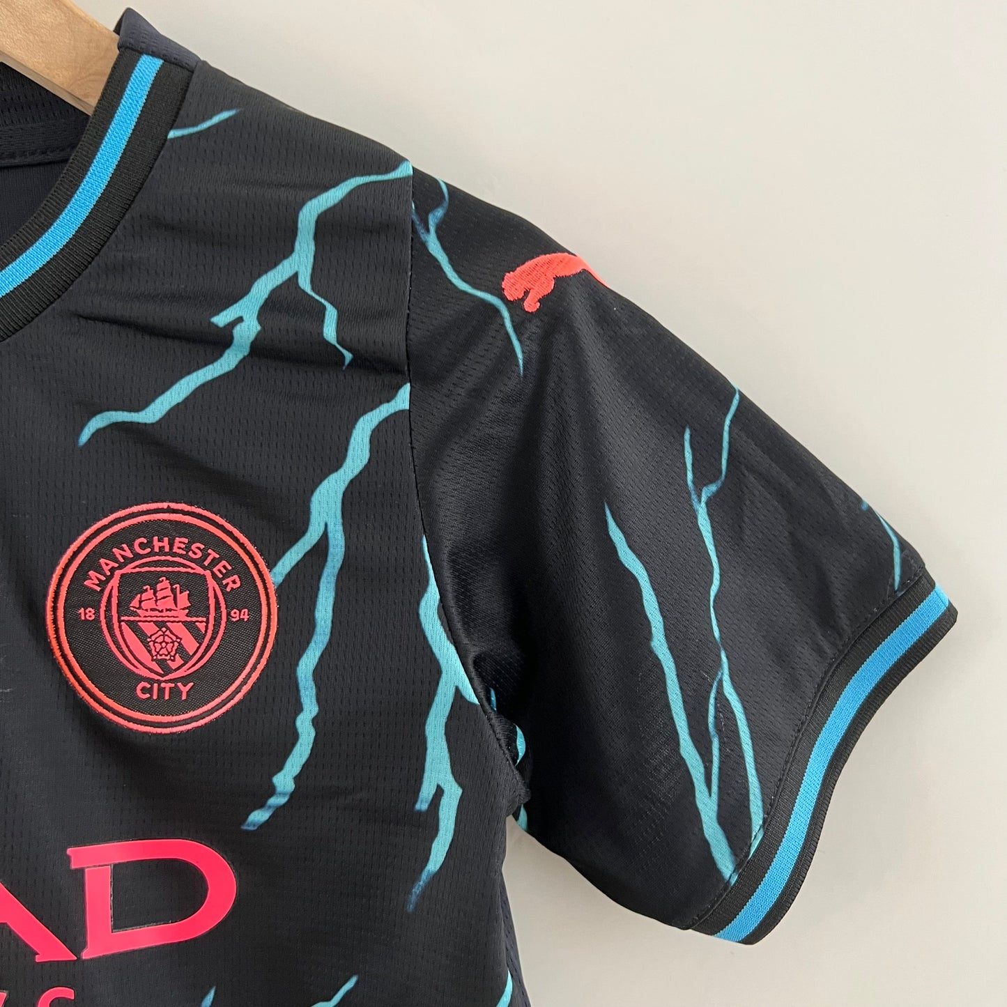 Kit Infantil Manchester City 3 Reserva 23/24