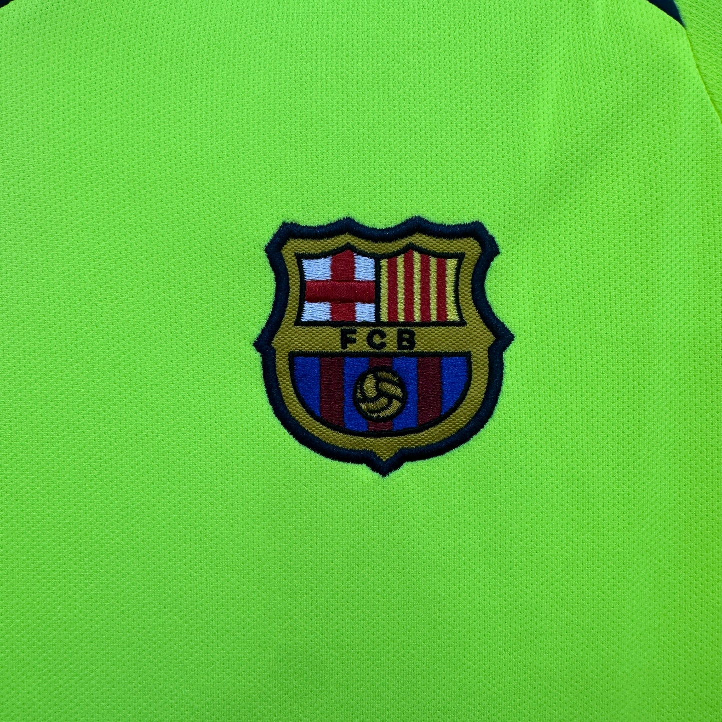Kit Infantil Barcelona Reserva 05/06- Versão retro