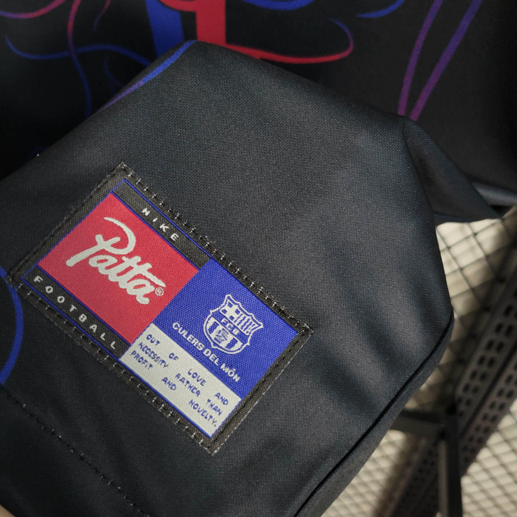 Camisa Barcelona 23/24 - Versão Edição Especial Co Branded
