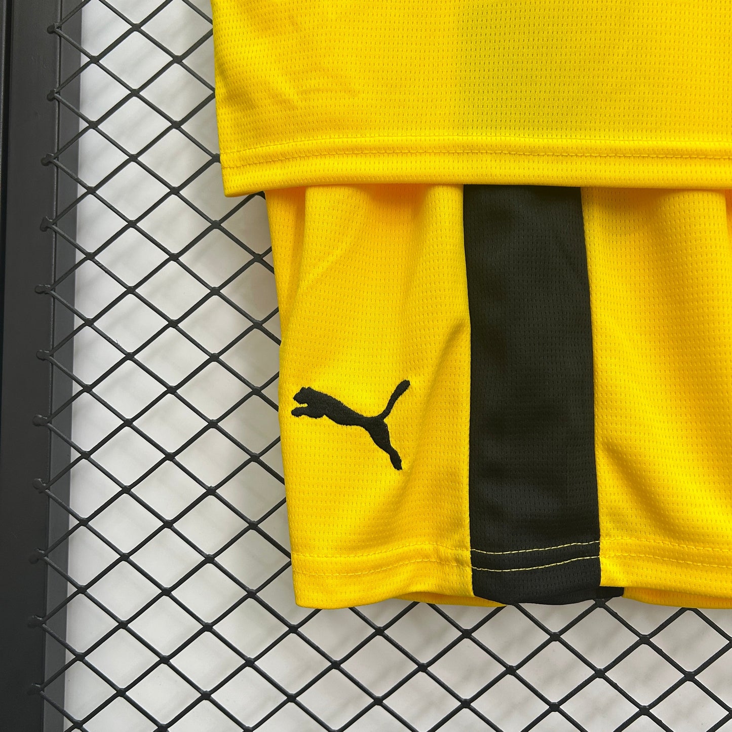 Kit Infantil Borussia Dortmund Titular 25/26