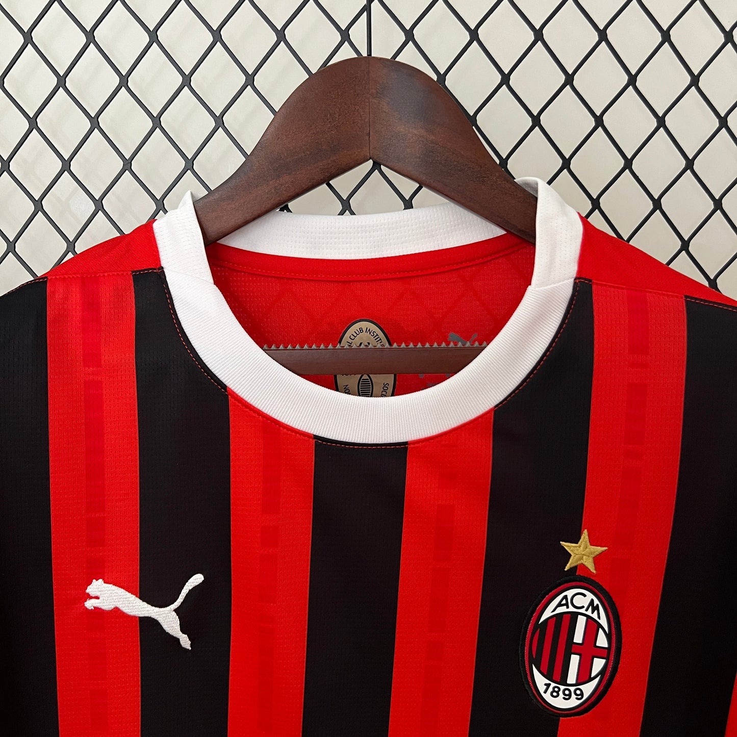 Camisa Milan Titular 24/25 - Versão Torcedor