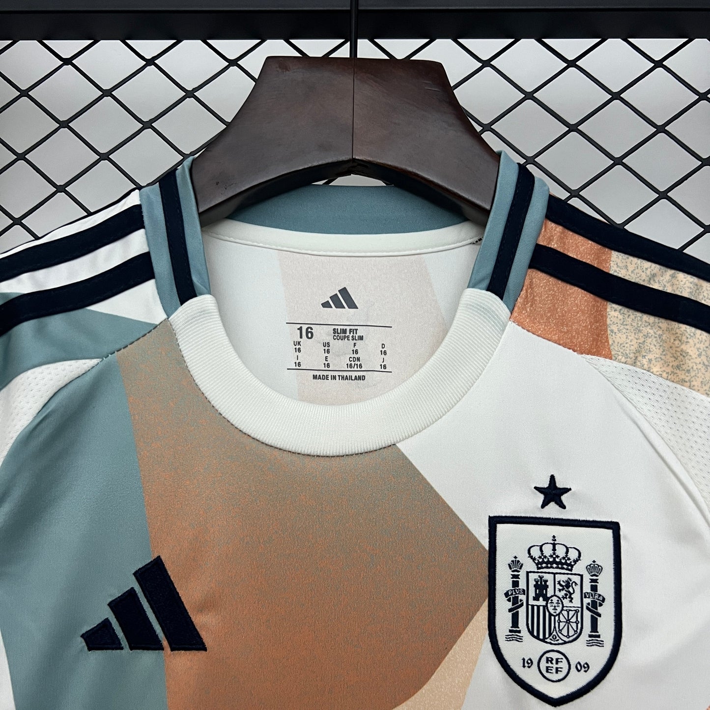 Kit Infantil Espanha Reserva 25/26