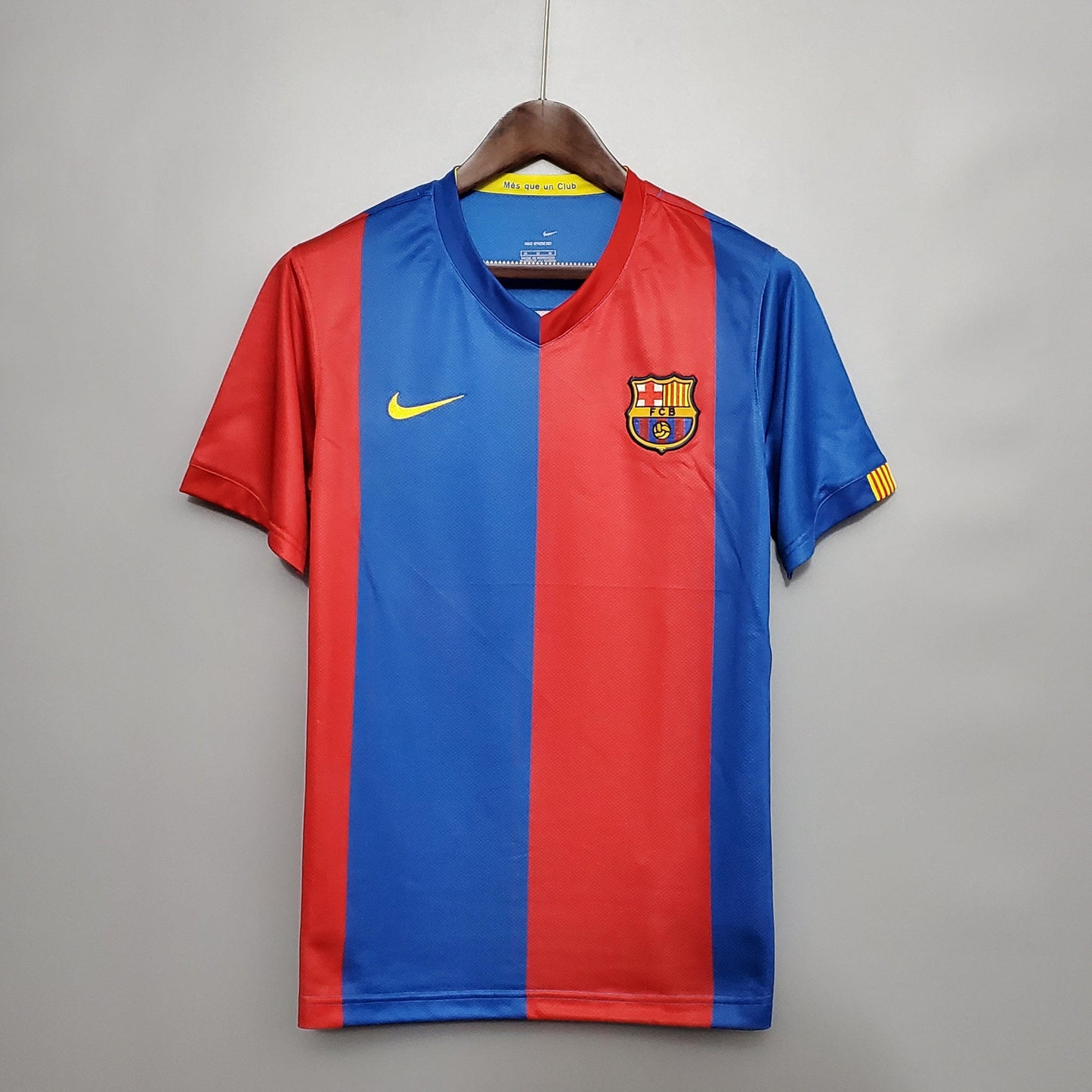 Camisa Barcelona Titular 06/07 - Versão Retro - Boutique do Boleiro
