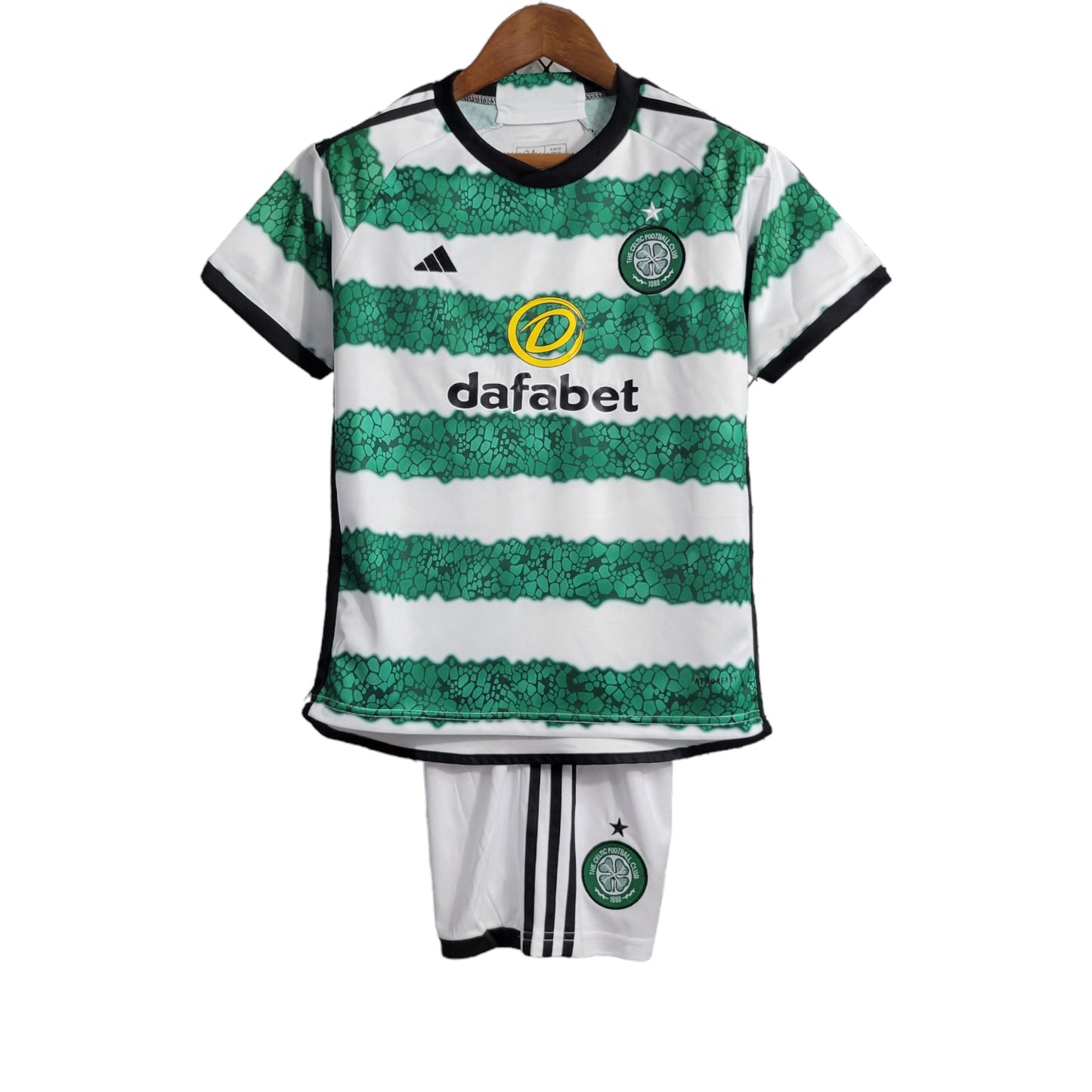 Kit Infantil Celtic Titular 23/24