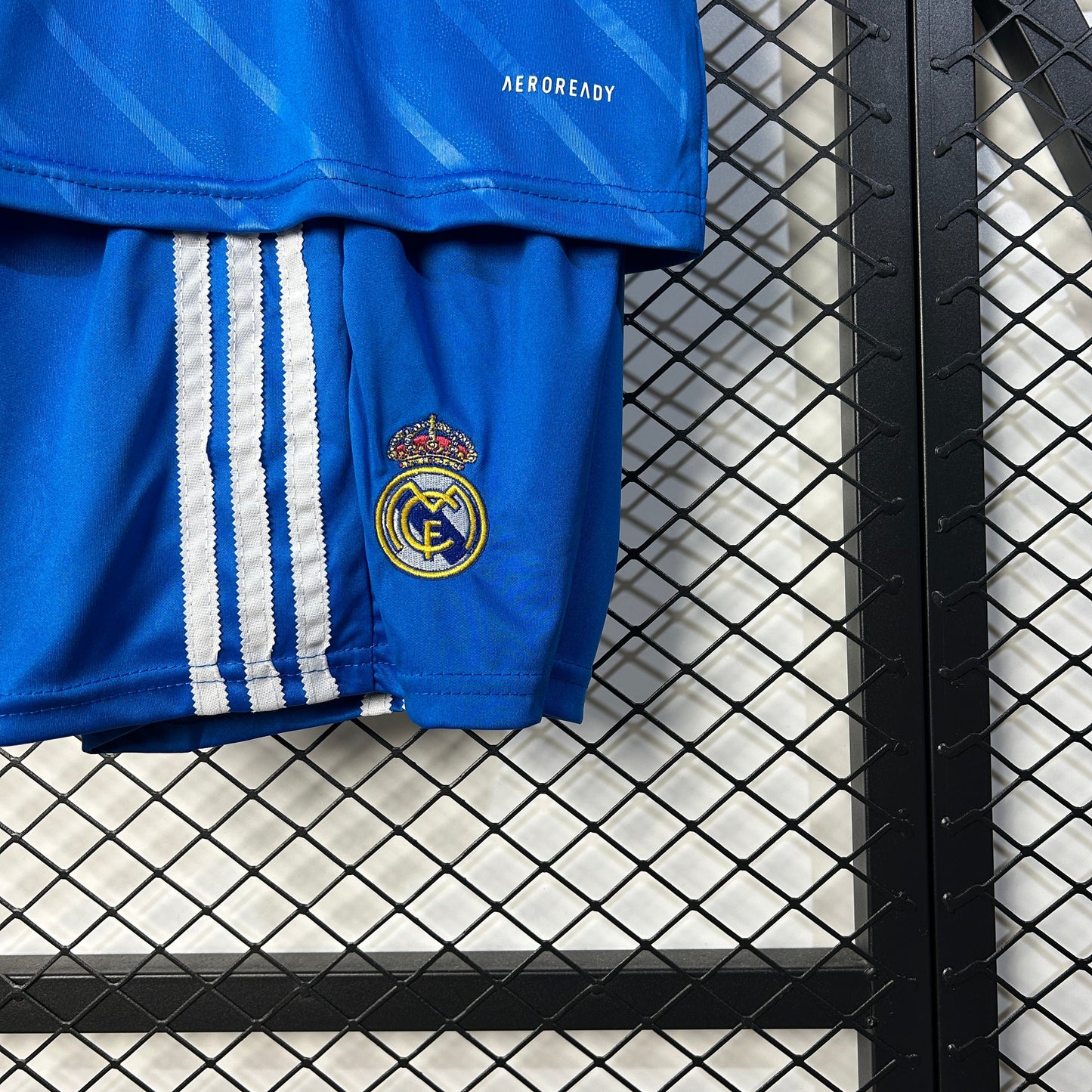 Kit Infantil Real Madrid Reserva. 25/26