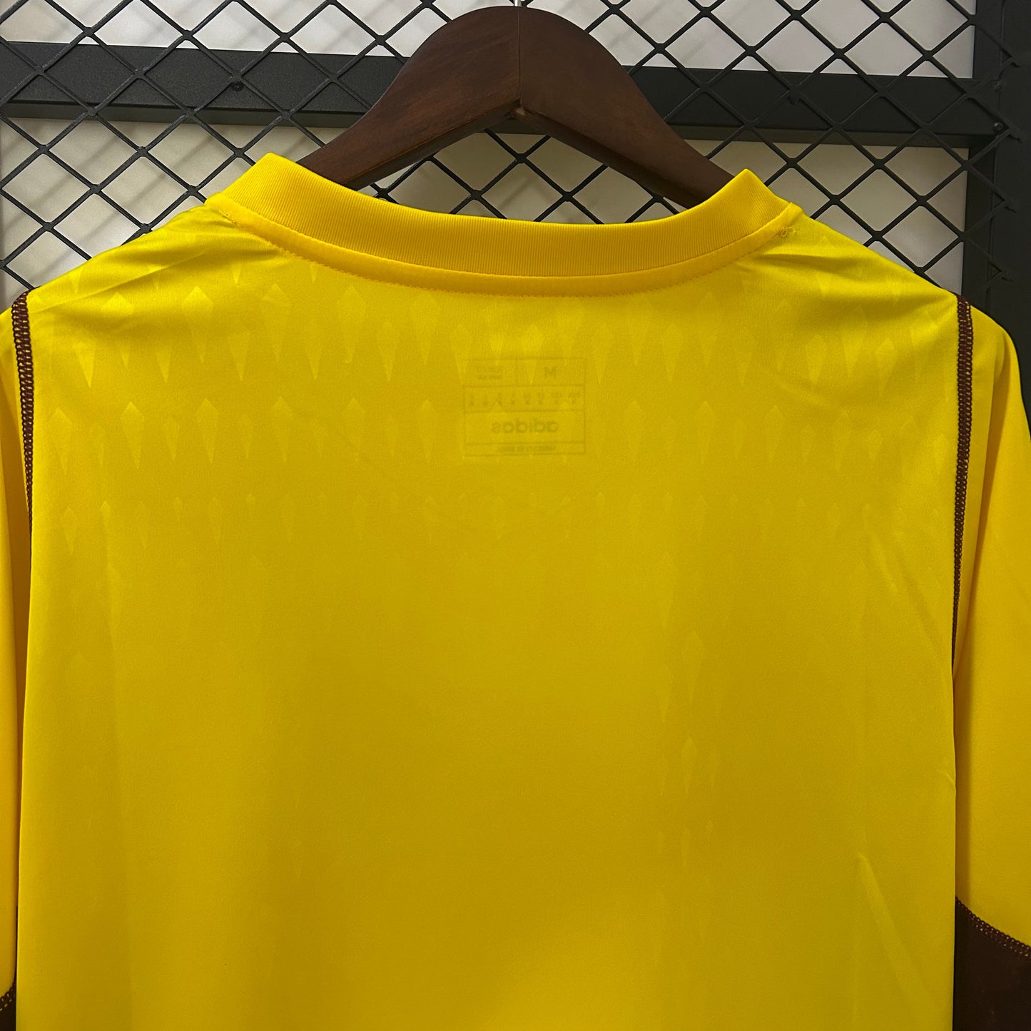Camisa Atlético Mineiro Goleiro 24/25 - Versão Torcedor
