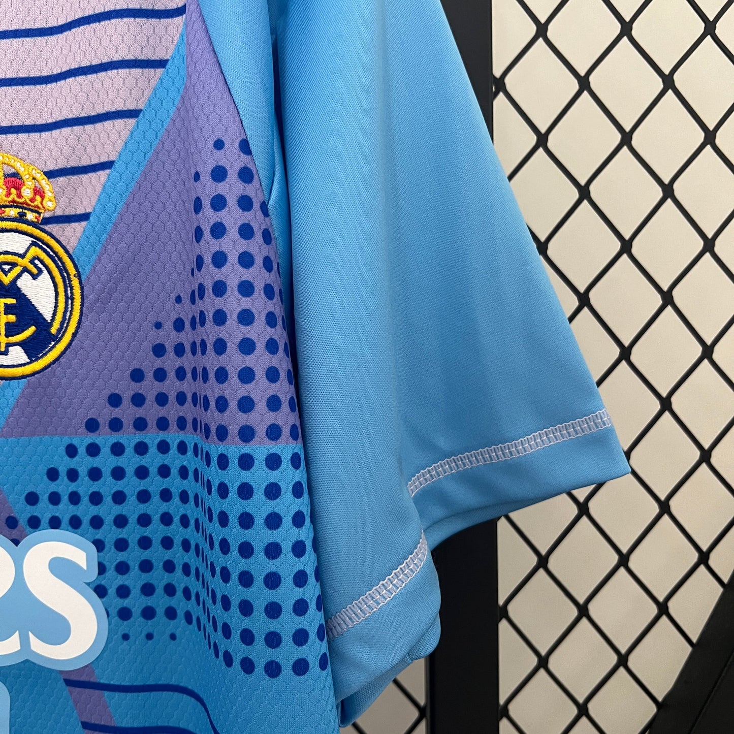 Camisa Real Madrid Goleiro azul 24/25 - Versão Torcedor
