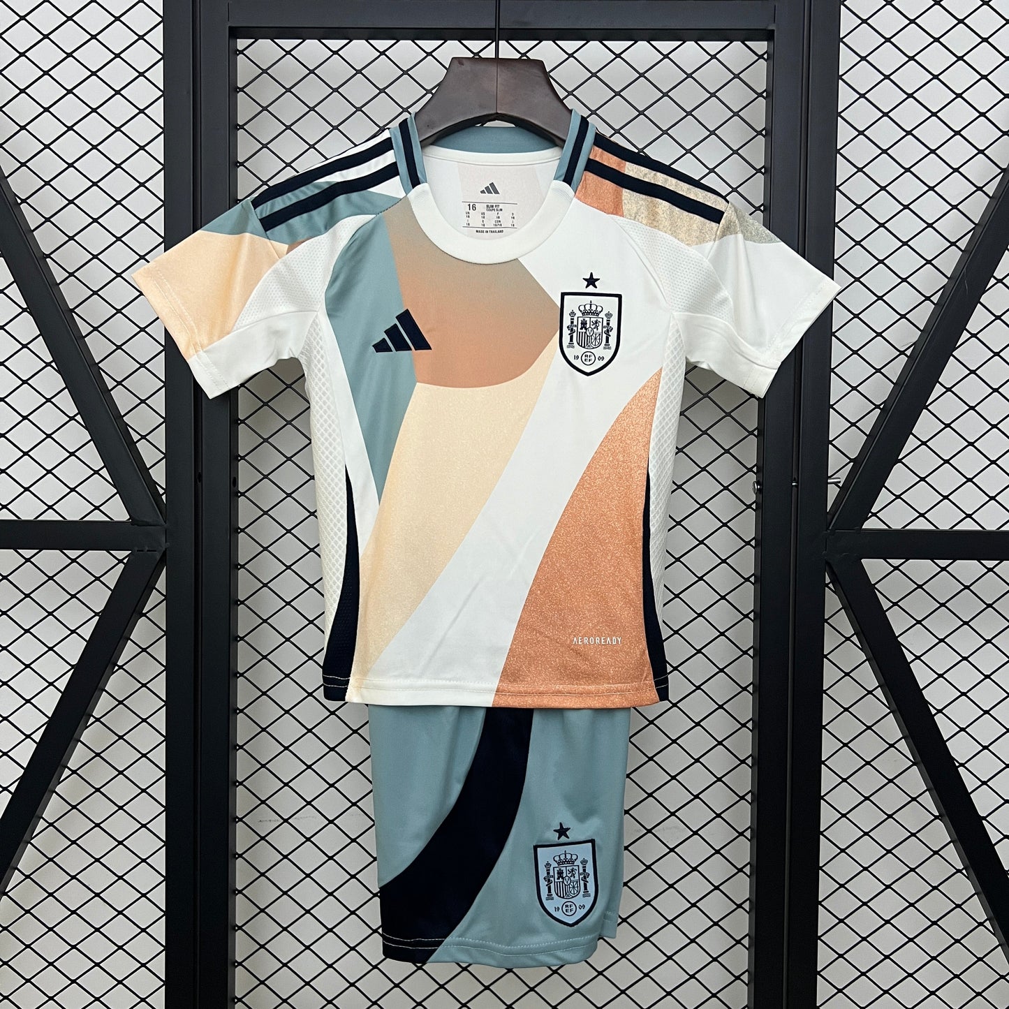 Kit Infantil Espanha Reserva 25/26