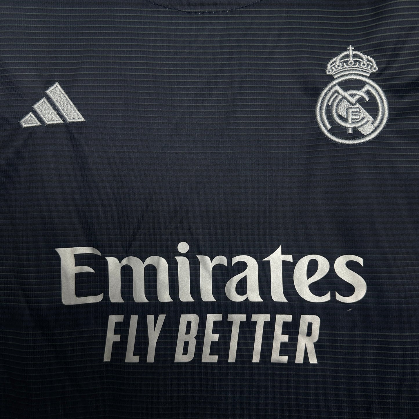 Kit Infantil Real Madrid Reserva 25/26