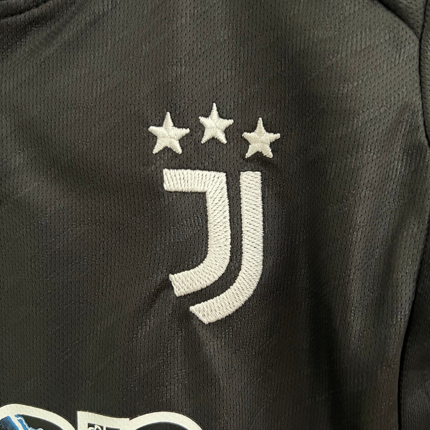 Kit Infantil Juventus 3 23/24