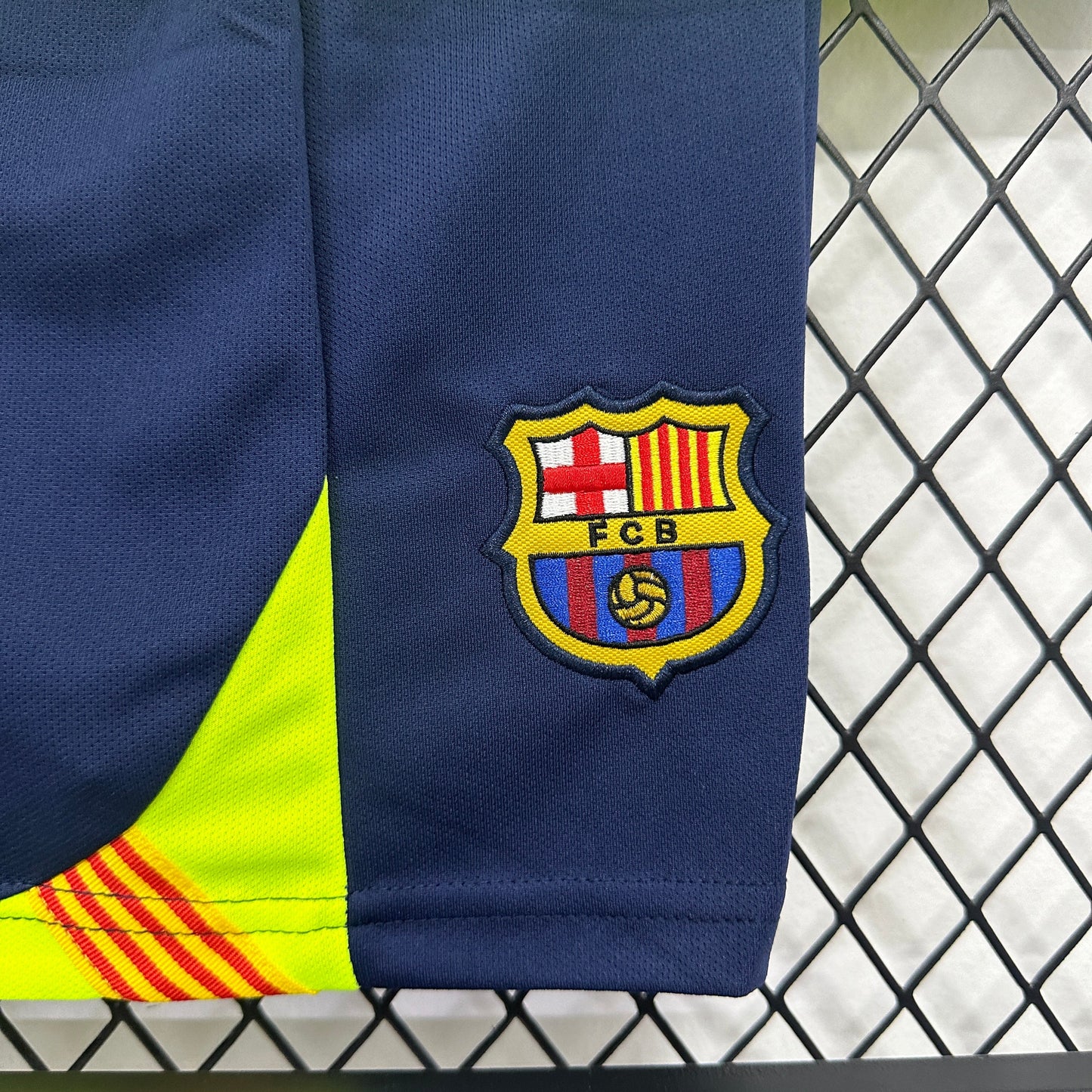 Kit Infantil Barcelona Reserva 05/06- Versão retro
