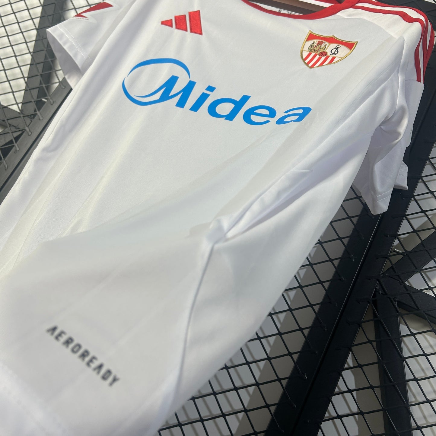 Camisa Sevilla Titular 25/26 - Versão Torcedor
