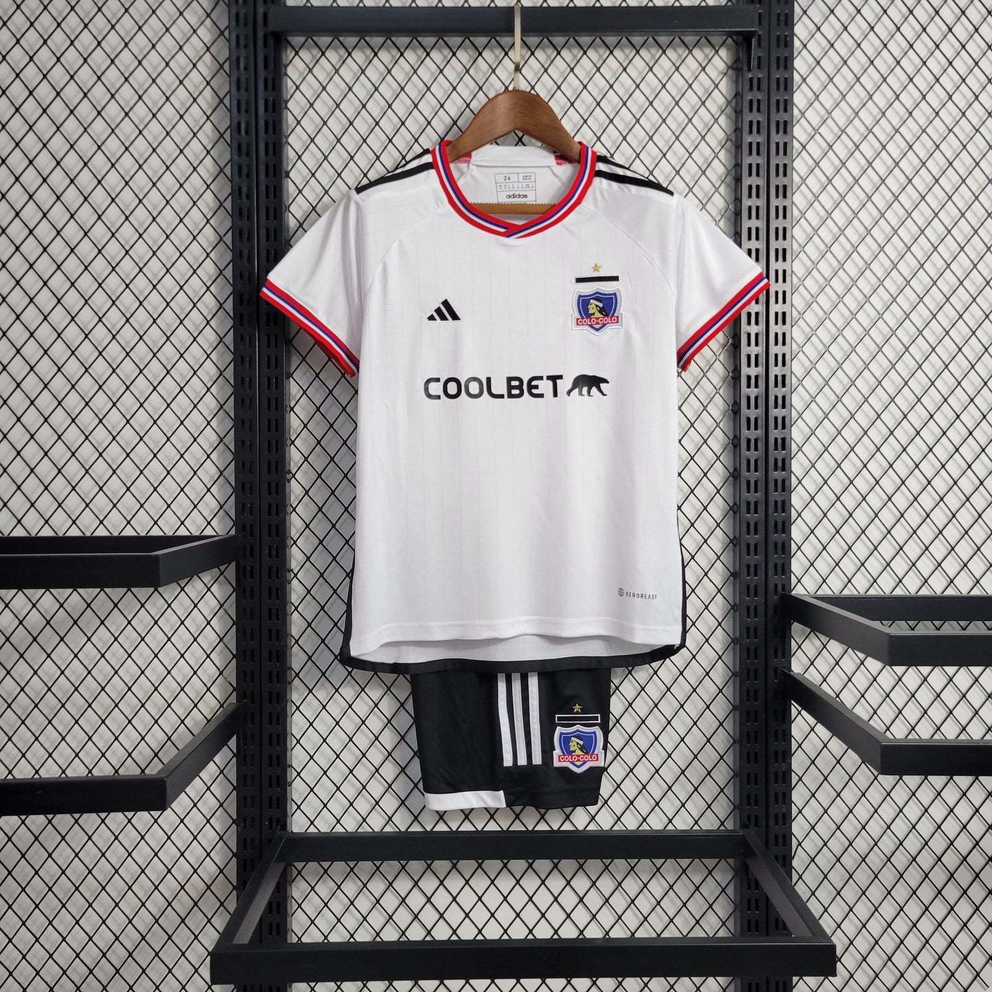 Kit Infantil Colo-Colo Titular 23/24 - Boutique do Boleiro
