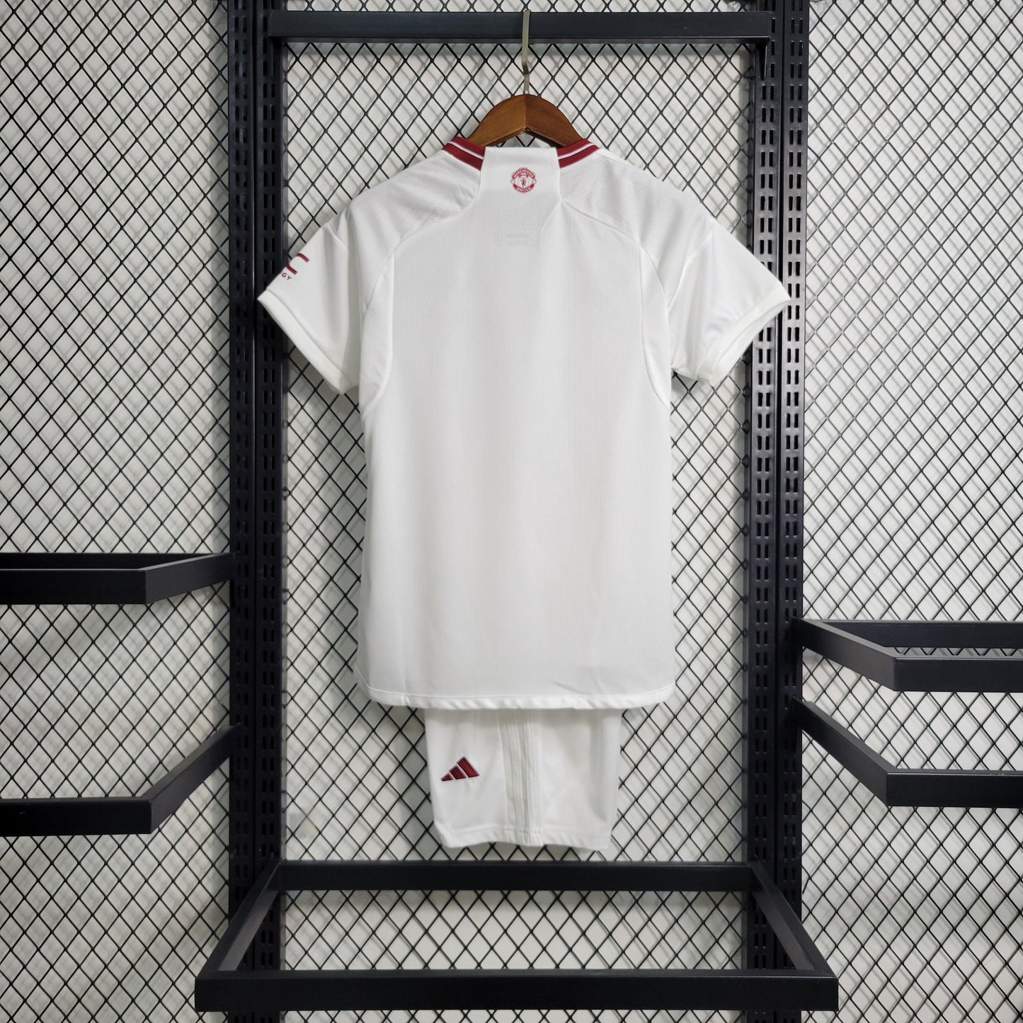 Kit Infantil Man United Reserva 23/24