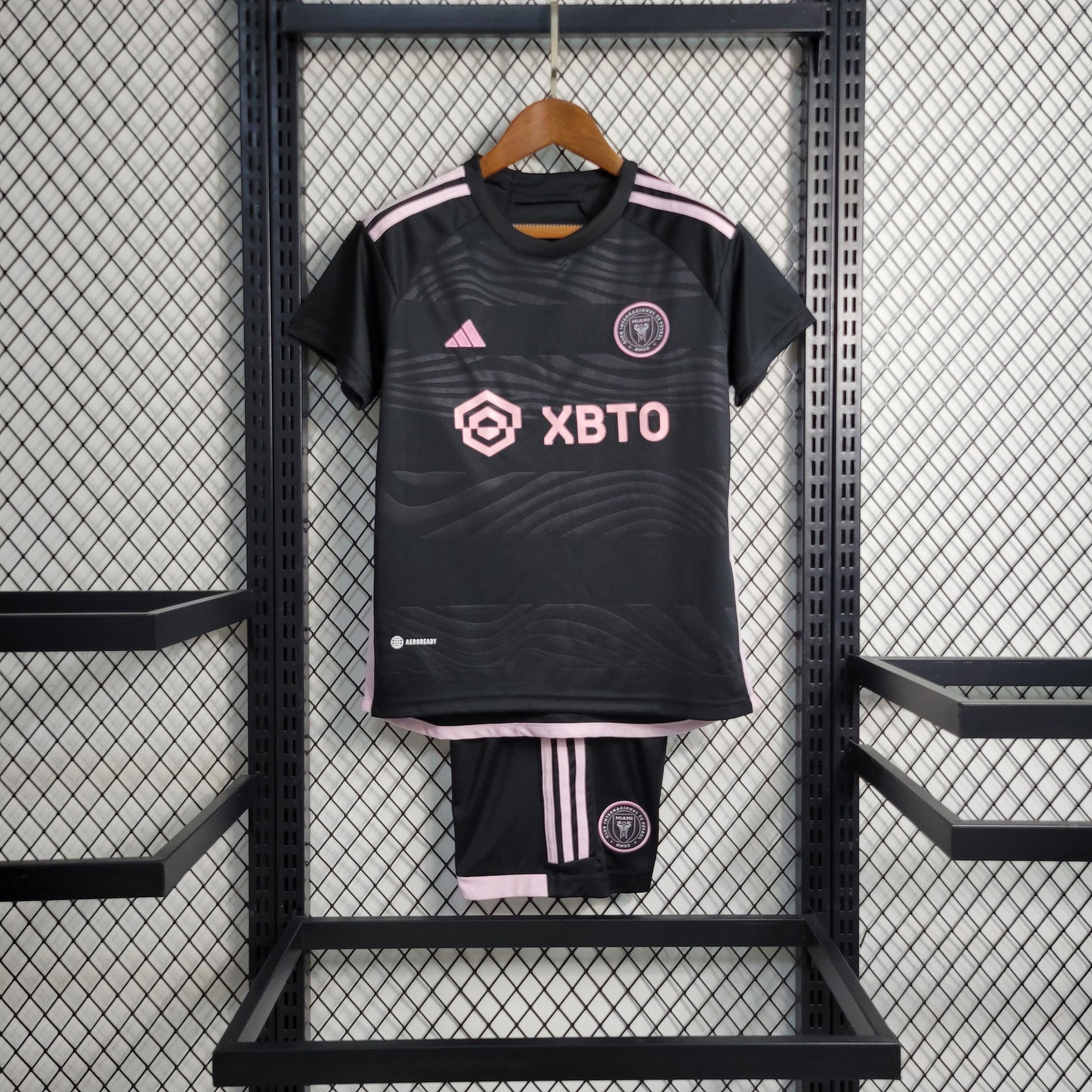 Kit Infantil Miami Reserva 23/24 - Boutique do Boleiro