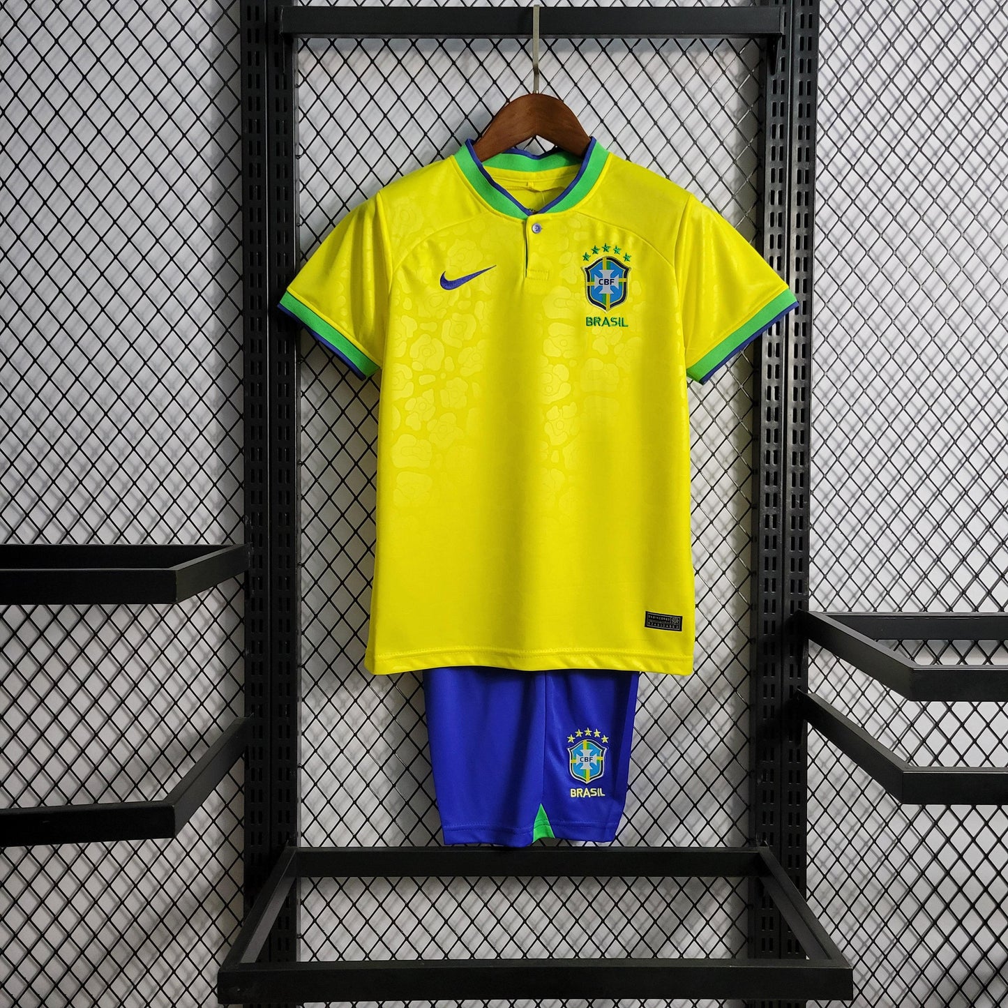 Kit Infantil Brasil Titular 22/23 - Boutique do Boleiro