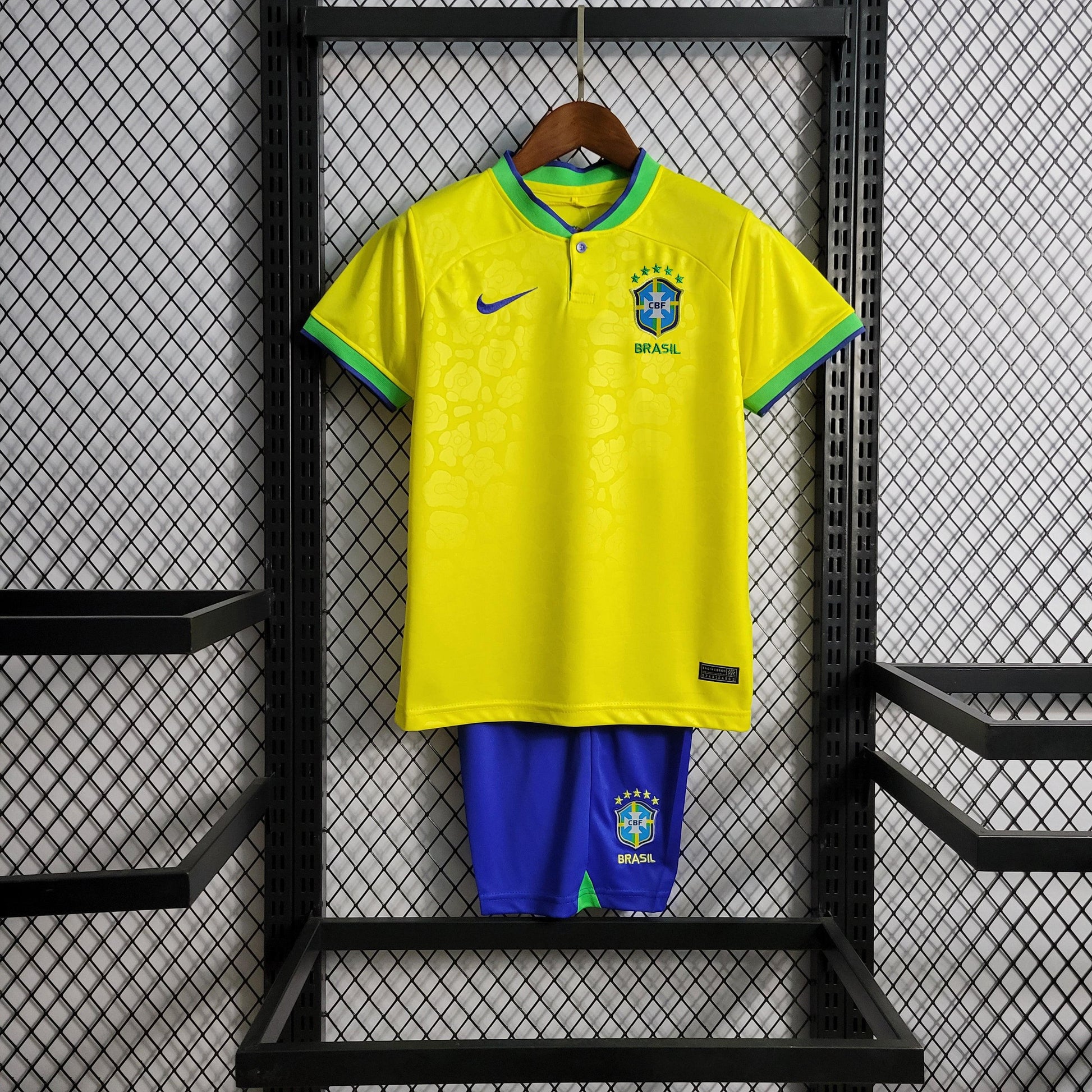 Kit Infantil Brasil Titular 22/23 - Boutique do Boleiro