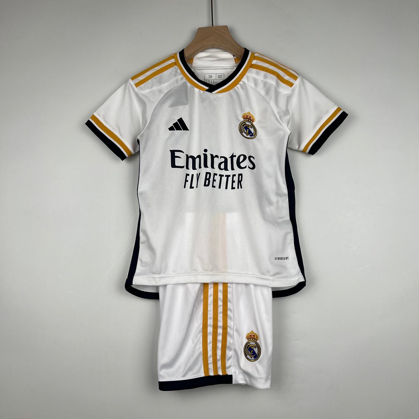 Kit Infantil Real Madrid 1 23/24