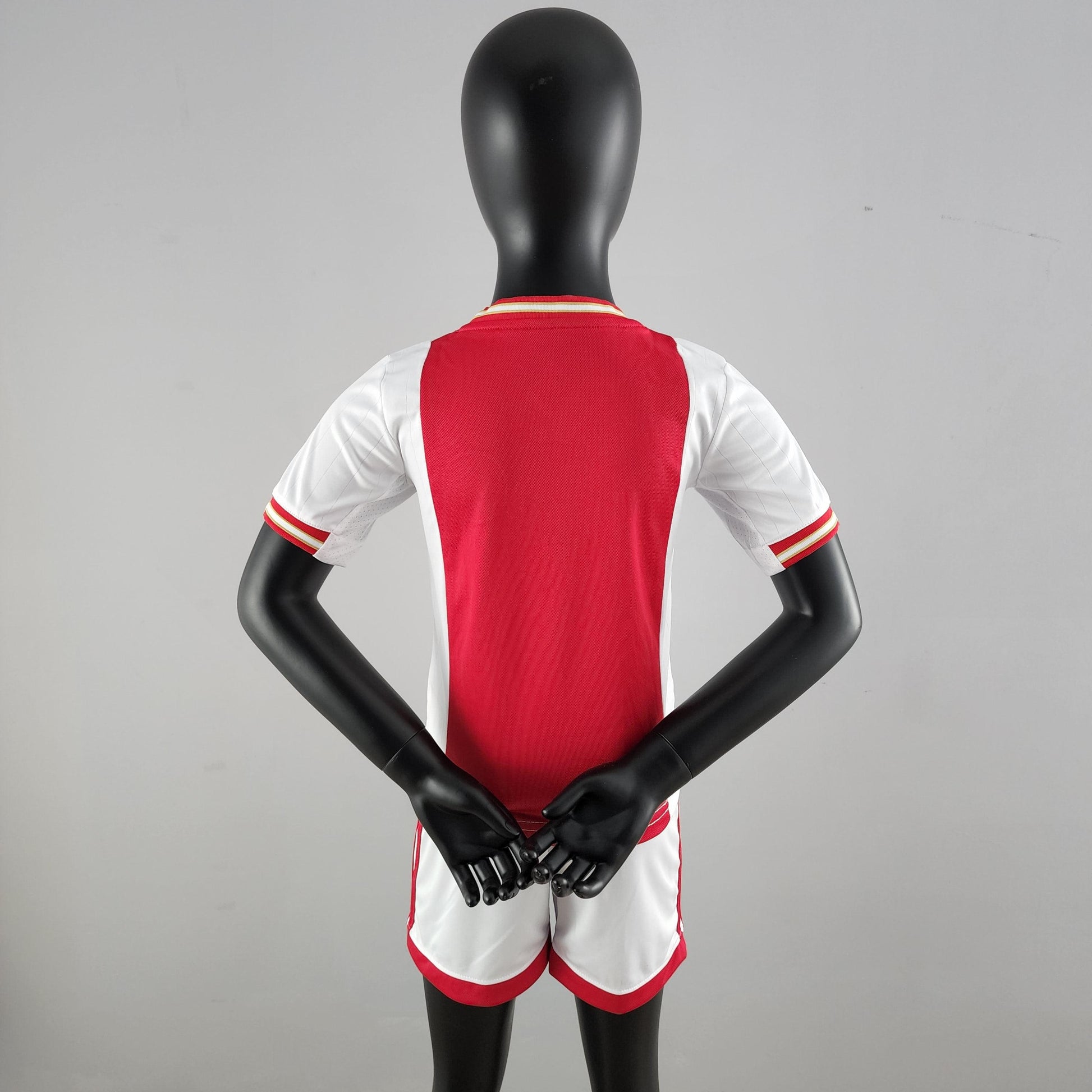 Kit Infantil Ajax Titular 22/23 - Boutique do Boleiro