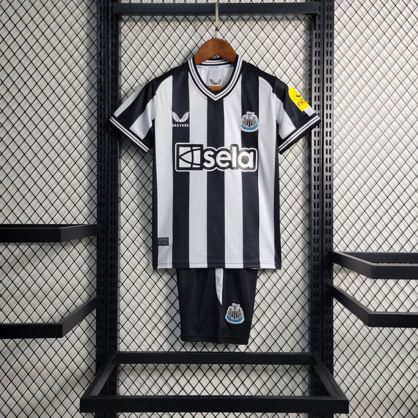 Kit Infantil Newcastle 23/24