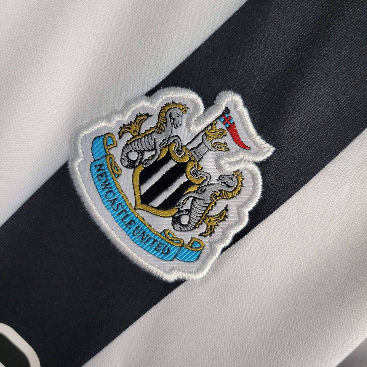 Kit Infantil Newcastle 23/24