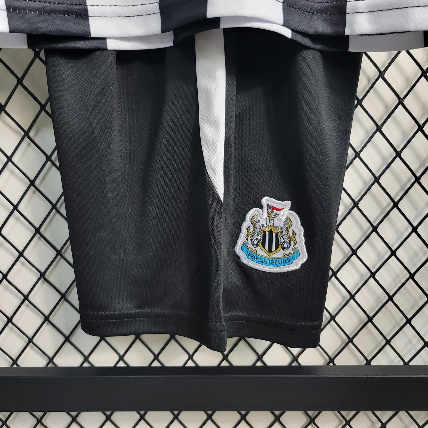 Kit Infantil Newcastle 23/24