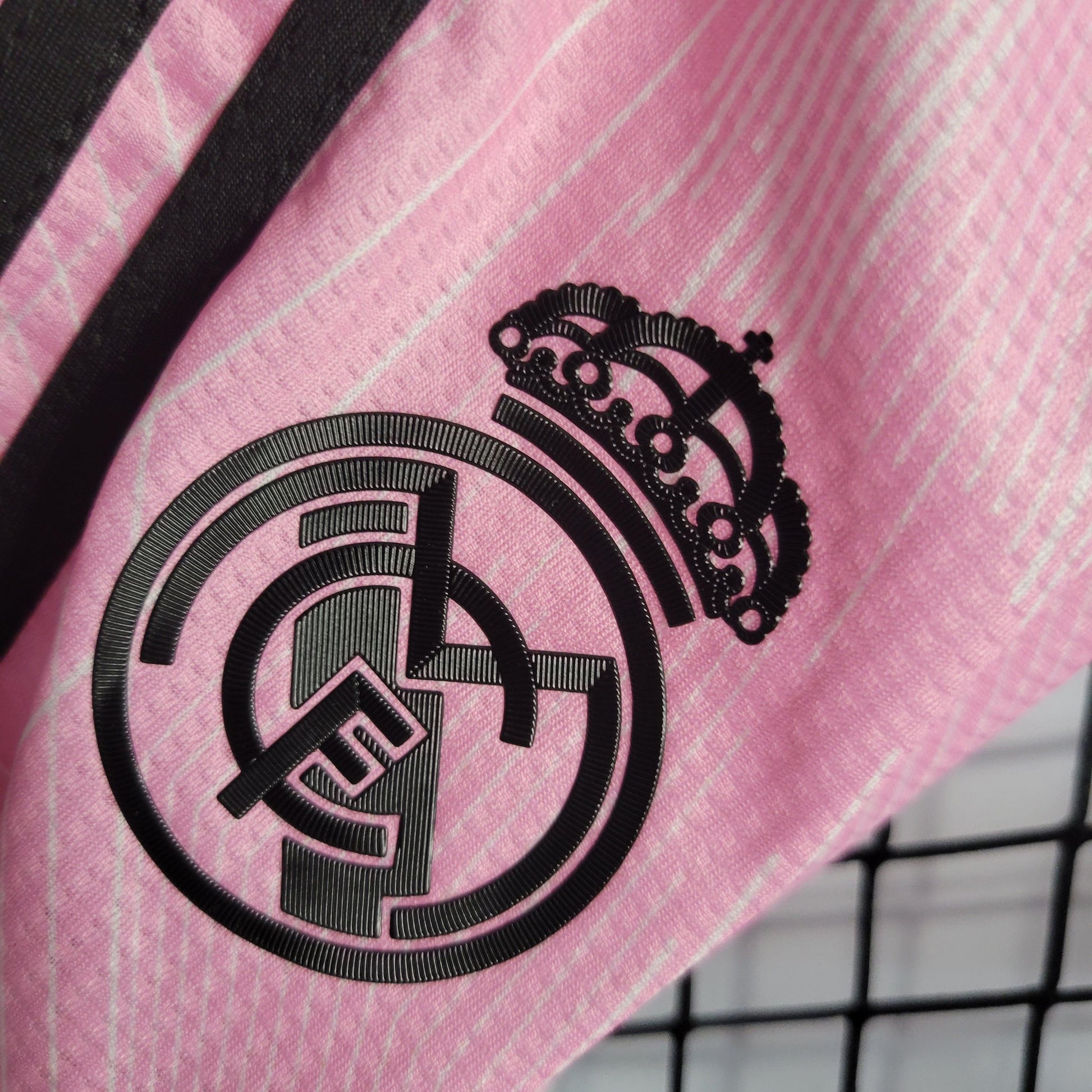 Kit Infantil Real Madrid Pink 22/23 - Boutique do Boleiro