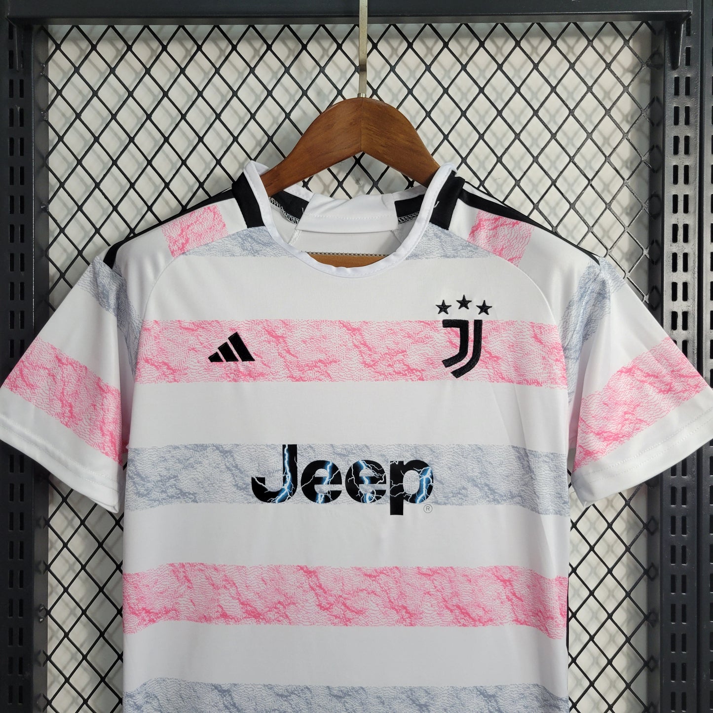 Kit Infantil Juventus 2 23/24