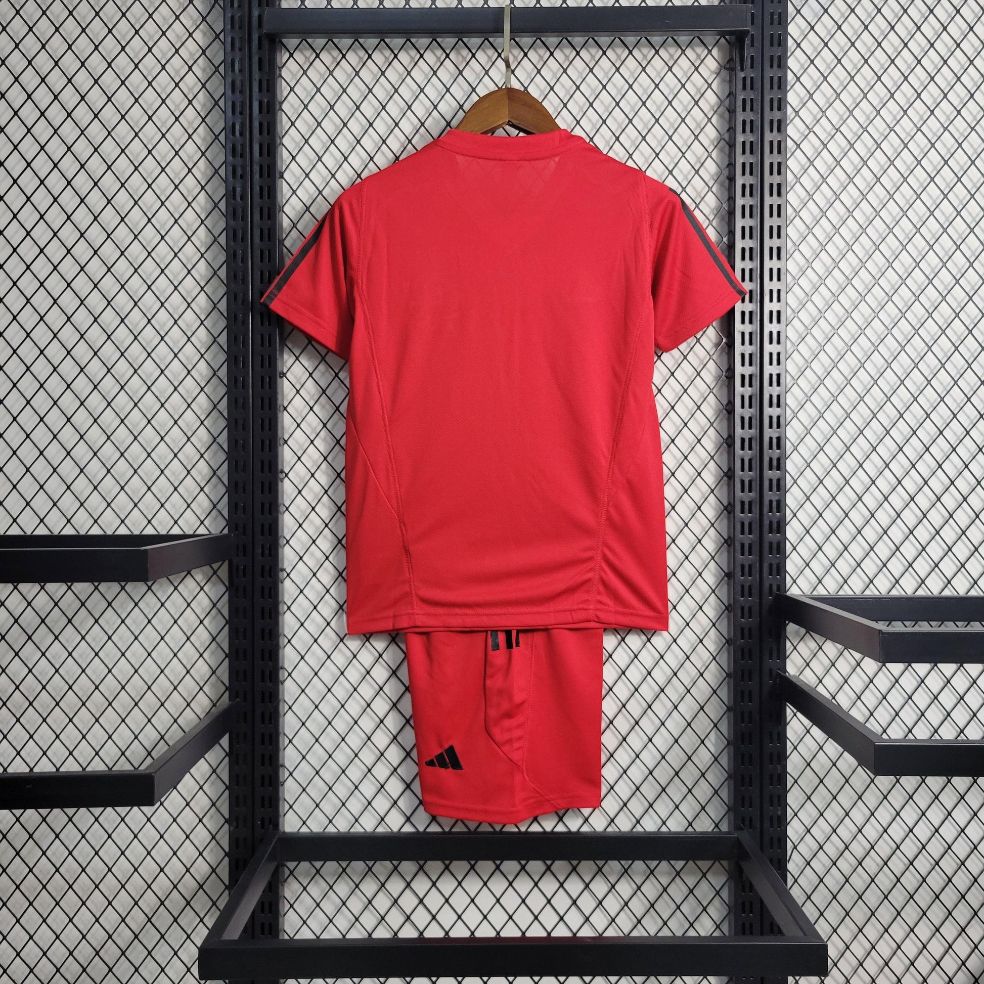 Kit Infantil Flamengo Treino vermelho 23/24 - Boutique do Boleiro