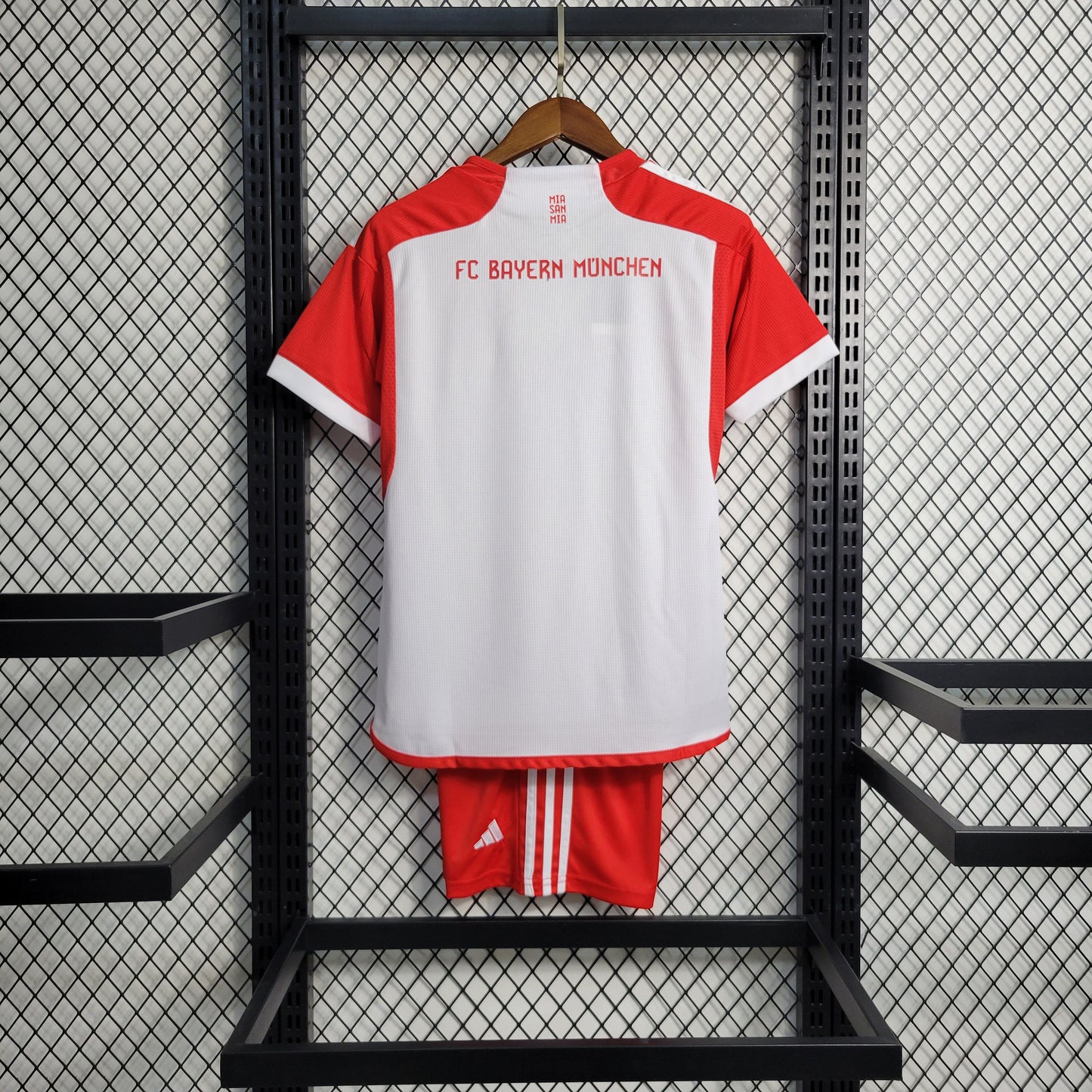 Kit Infantil Bayern  1  23/24